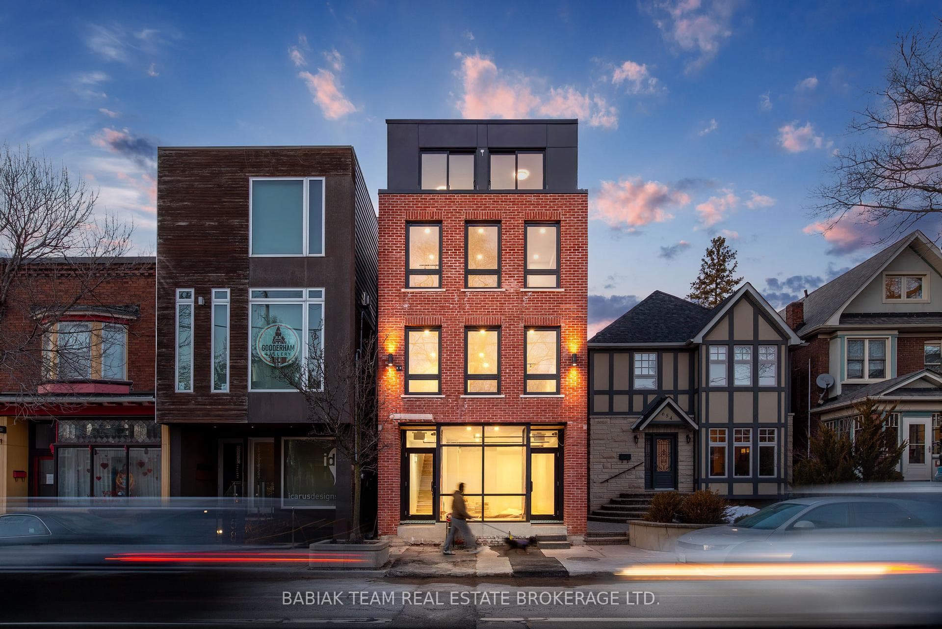 656 Annette Street Unit 102, Toronto W02