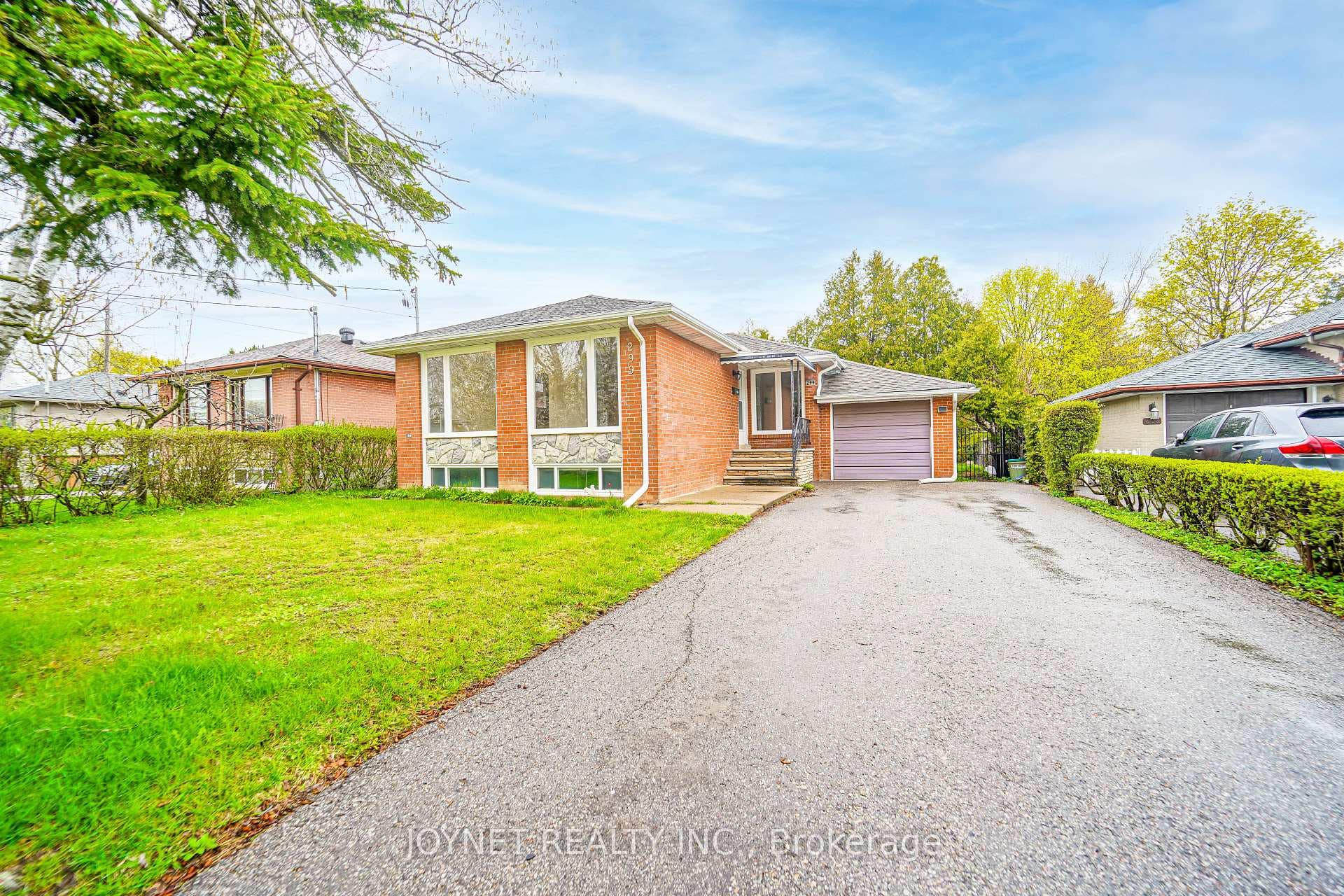 299 Palmer Avenue, Richmond Hill