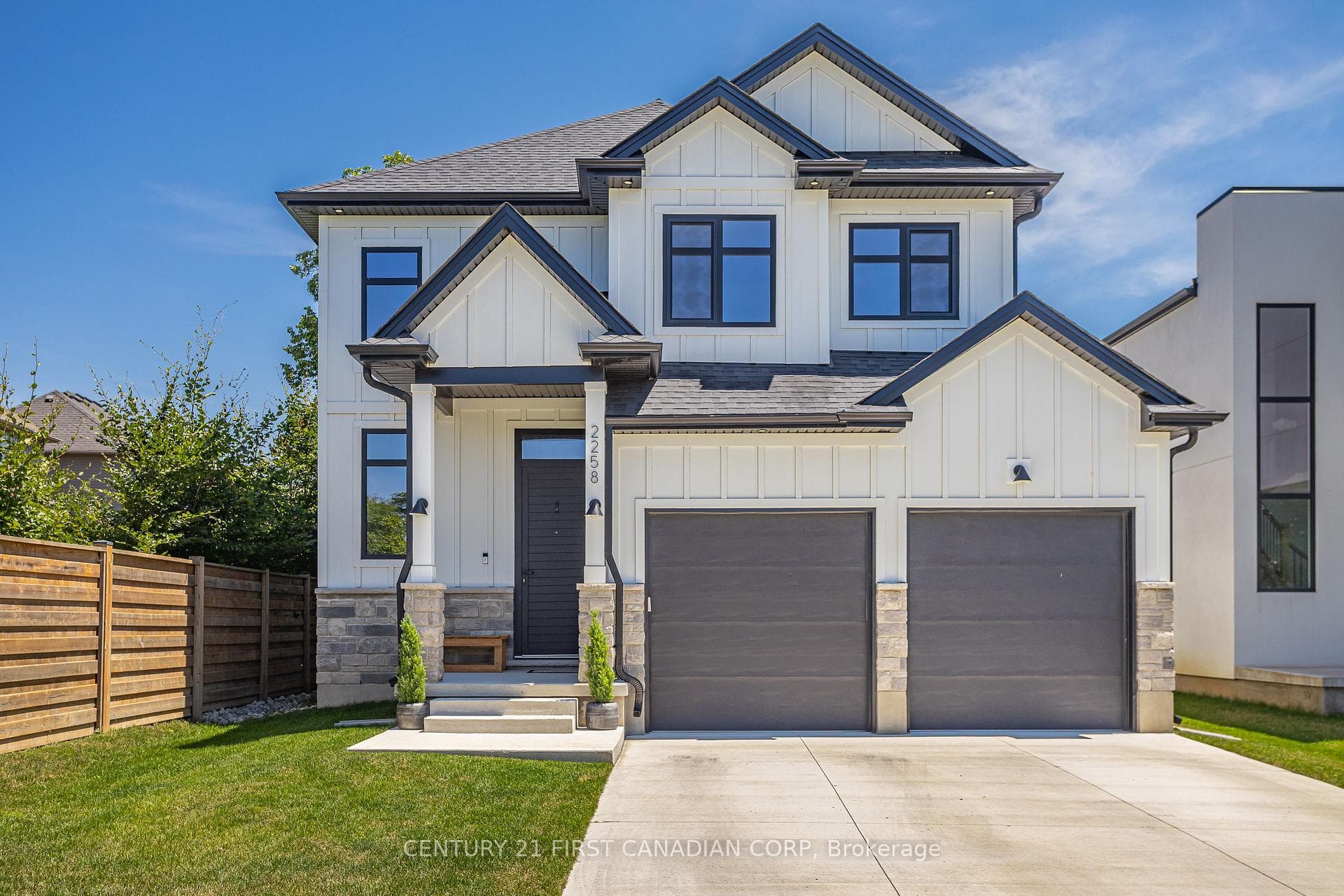 2258 Wickerson Road, London South, ON N6K 0C3 - Photo 1