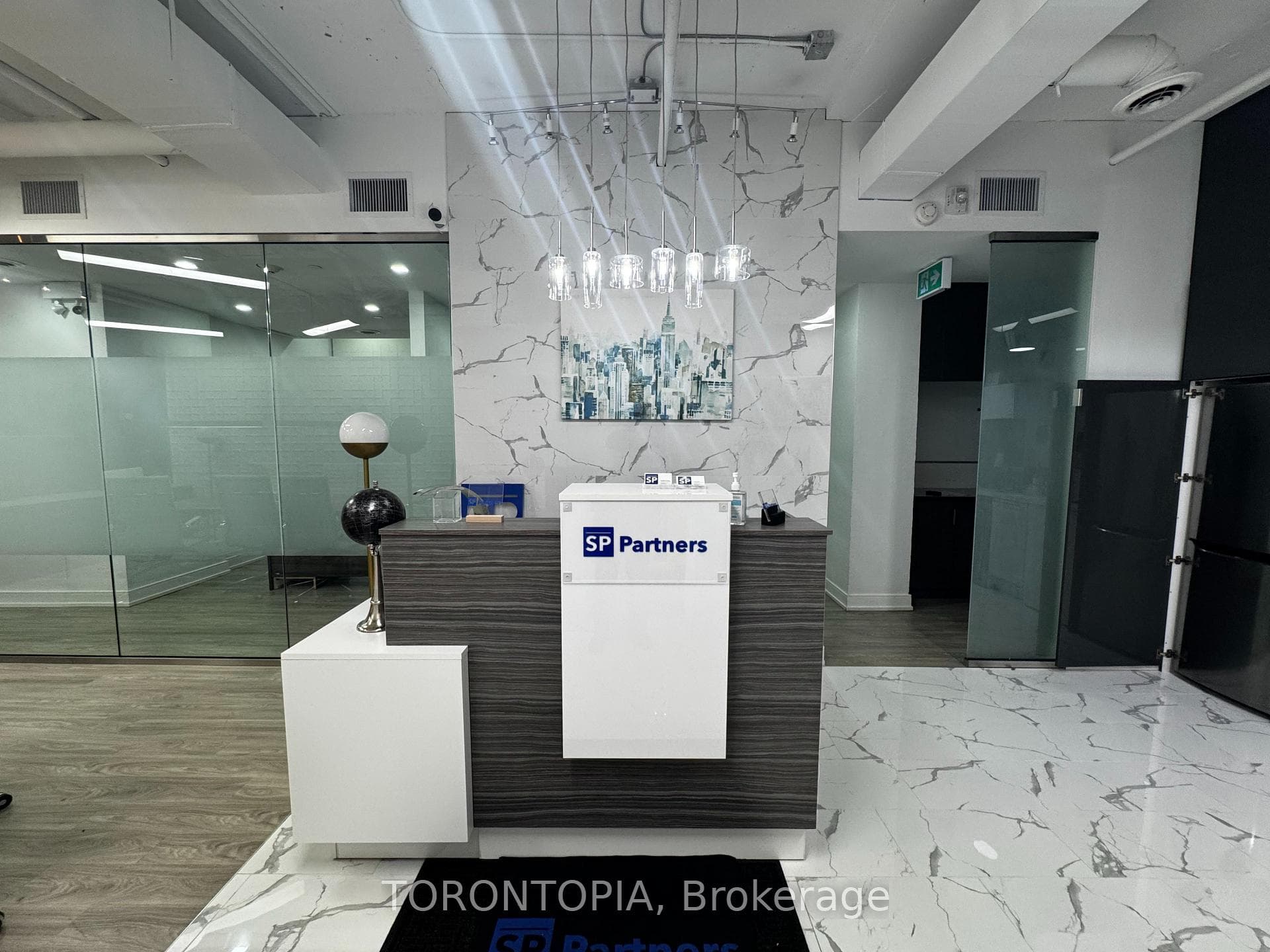 117 Peter Street Unit 310, Downtown Toronto / Waterfront, ON M5V 0M3 - Photo 1