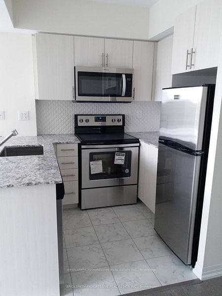 741 Sheppard Avenue Unit 614, North York (Bathurst Manor / Clanton Park), ON M3H 2S9 - Photo 1