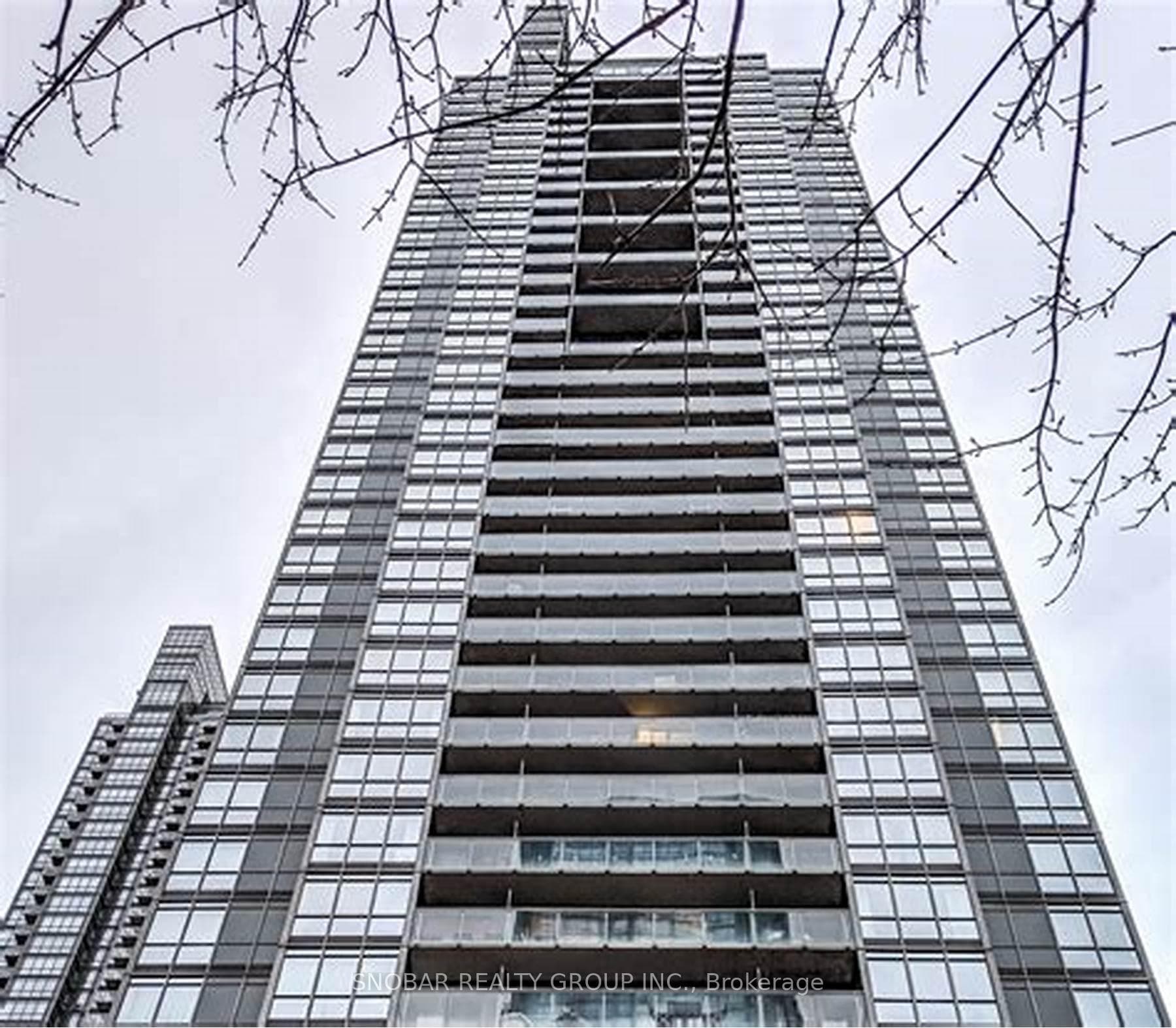 15 Fort York Boulevard Unit 3802, Toronto C01