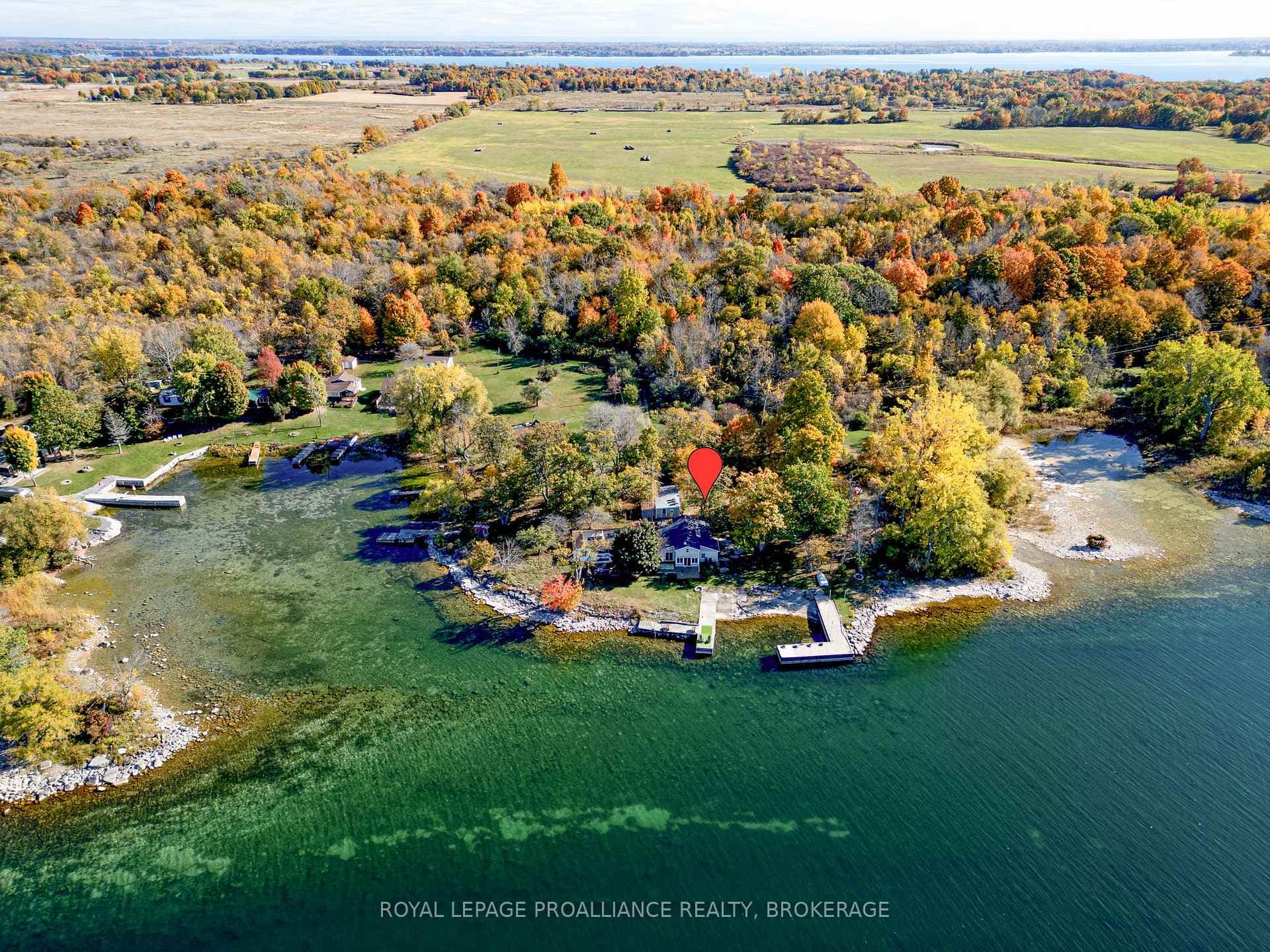 14B Morgan's Point Lane, Frontenac Islands
