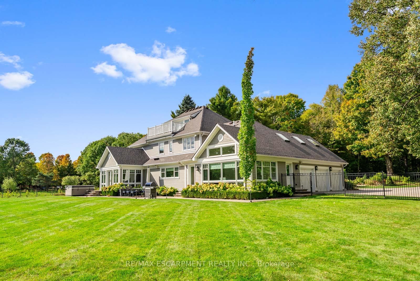 6502 Mcniven Road, Burlington, ON L7P 0K5 - Photo 1