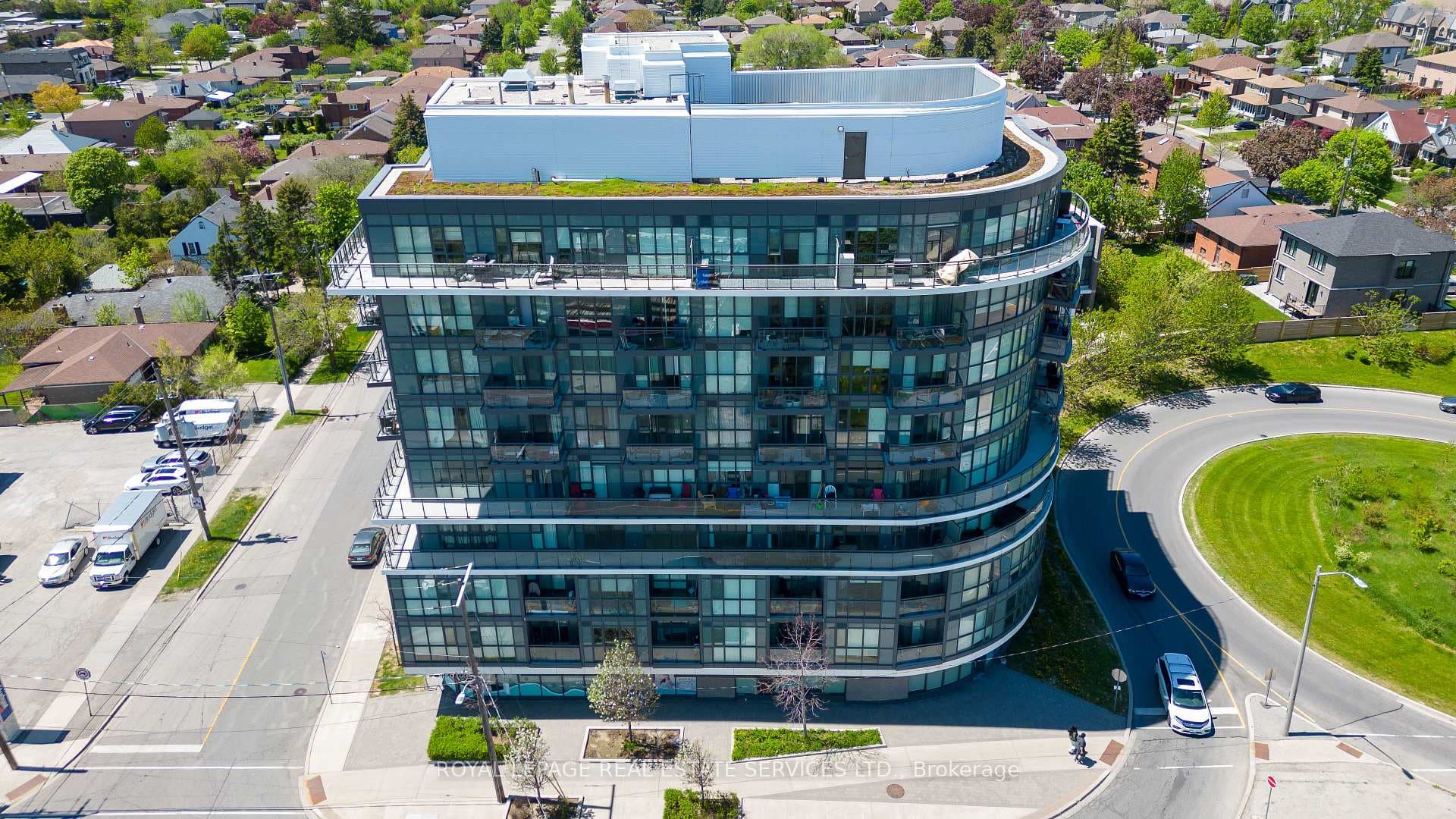 16 Mcadam Avenue Unit 408, Toronto W04
