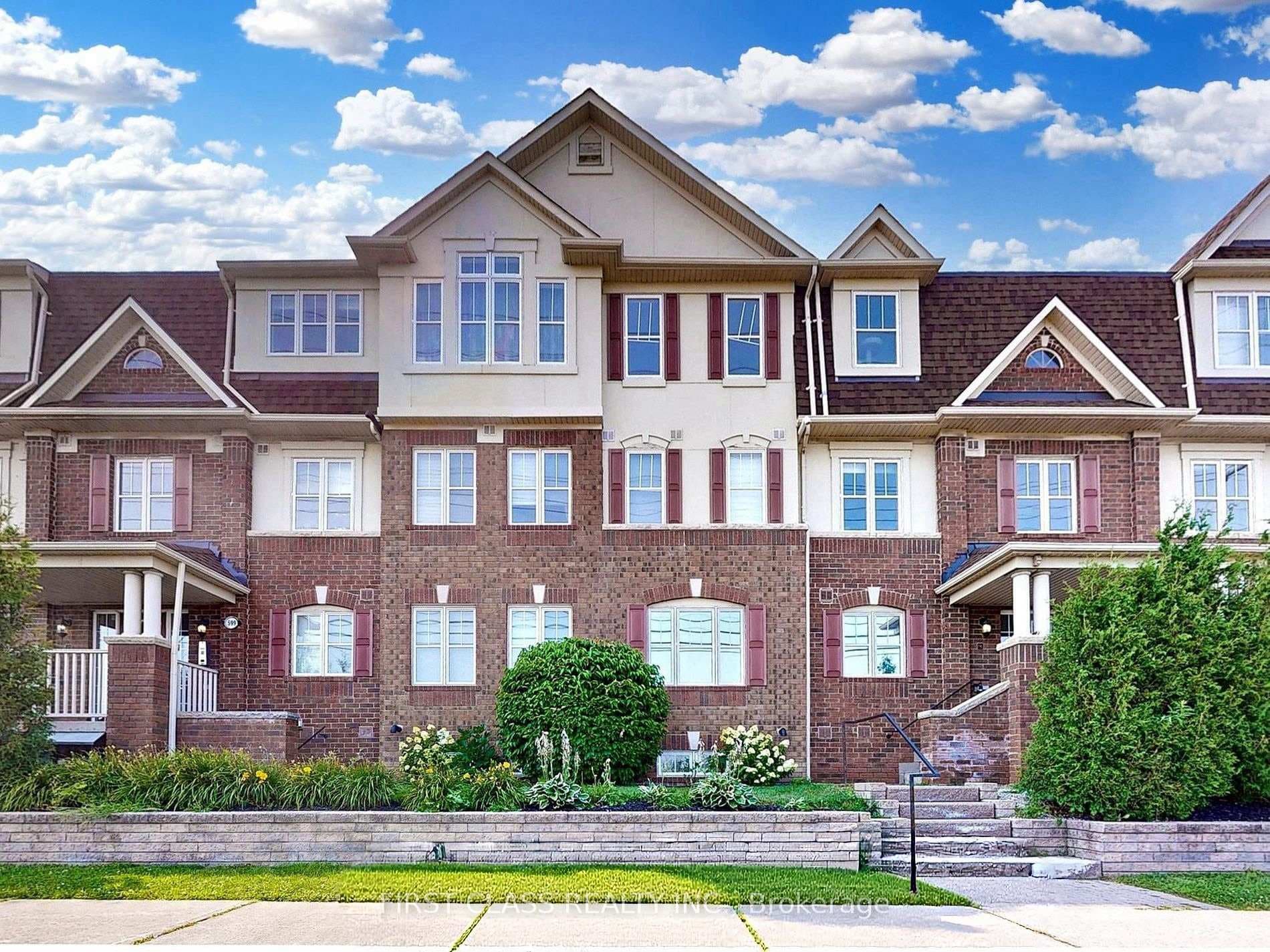 595 Dundas Street Unit 2, Mississauga, ON L5B 0B3 - Photo 1