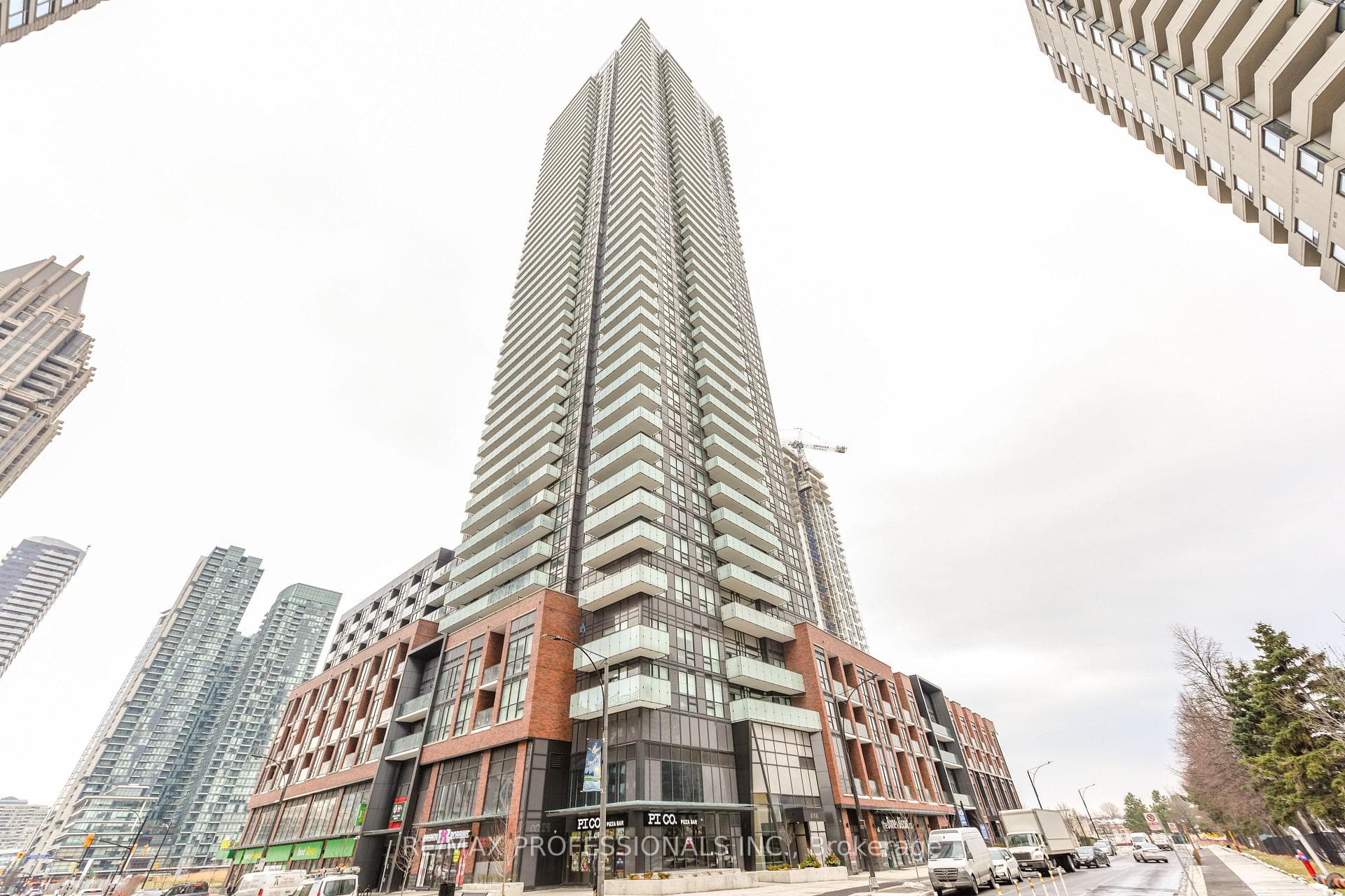 430 Square One Drive Unit 1104, Mississauga, ON L5B 0L6 - Photo 1