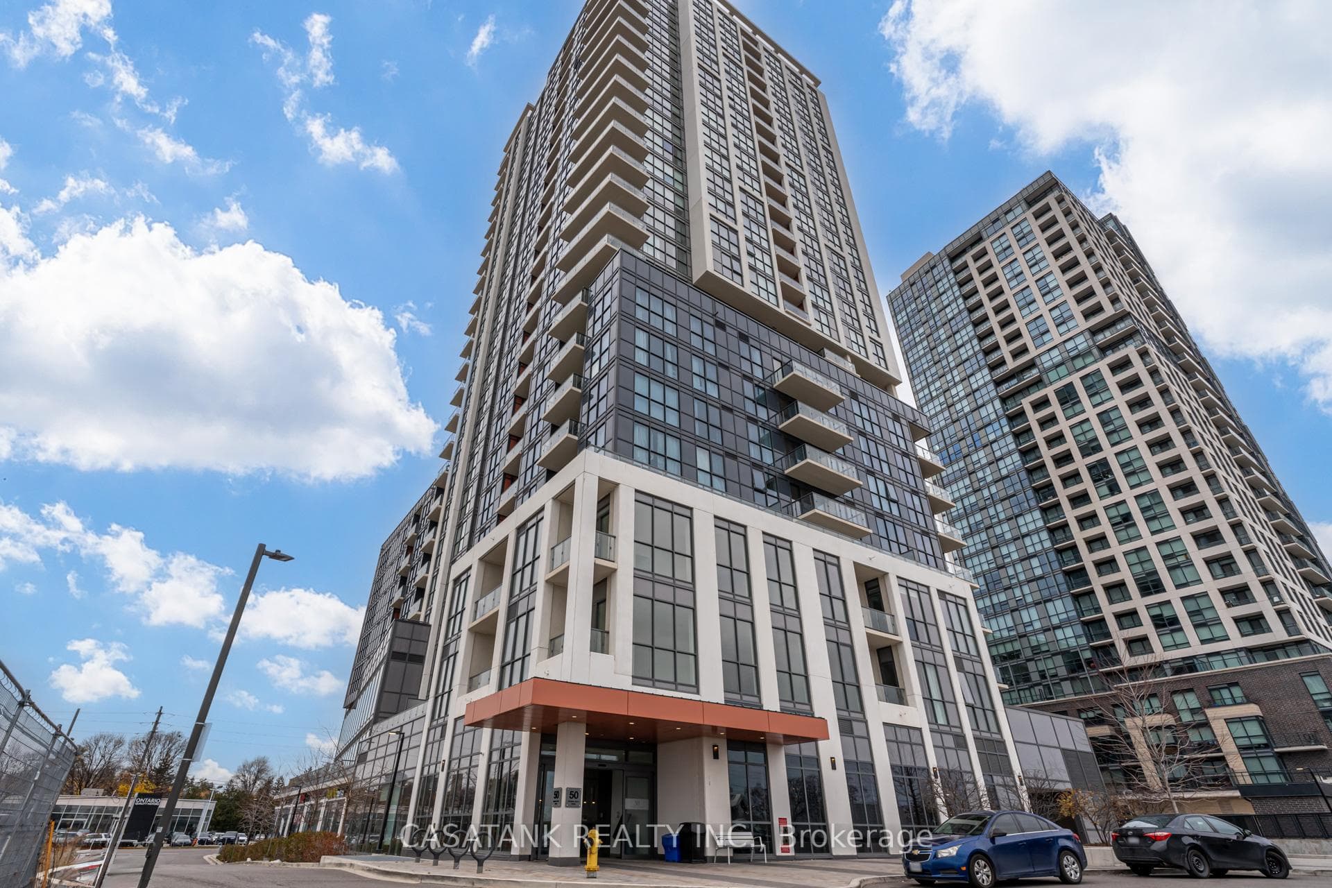 50 Thomas Riley Road, Toronto W08