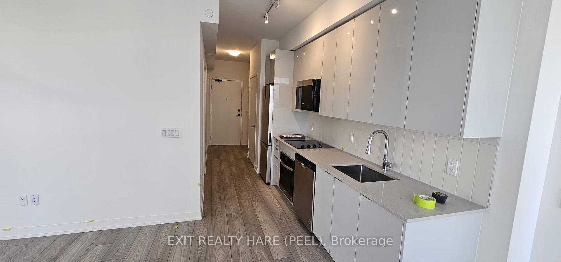 474 Caldari Road Unit 1203, Vaughan