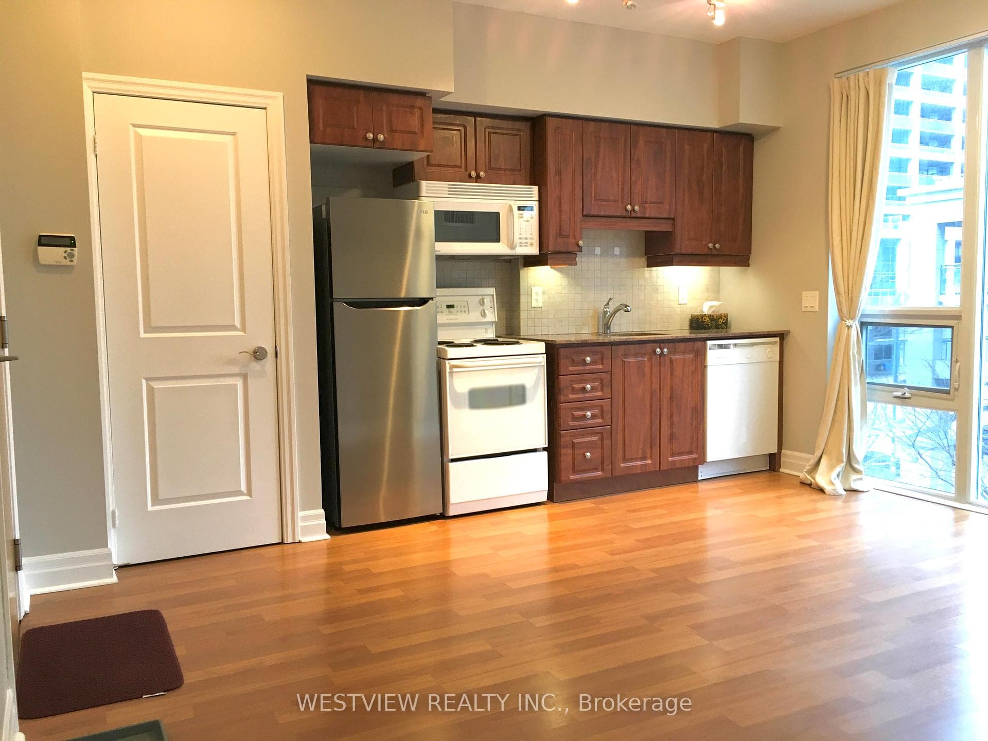 58 Marine Parade Drive Unit 322, Liberty Village / Parkdale / South Parkdale, ON M8V 4G1 - Photo 1