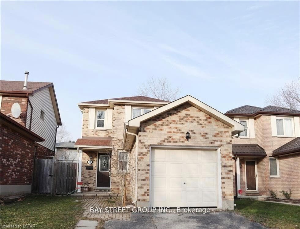 135 Walmer Garden, London North, ON N6G 4H2 - Photo 1
