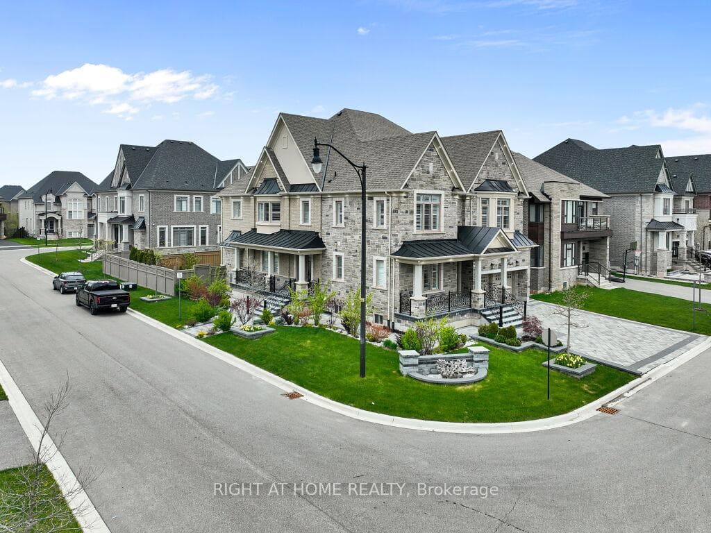 12 Hackwood Heights, Brampton, ON L6X 5R2 - Photo 1
