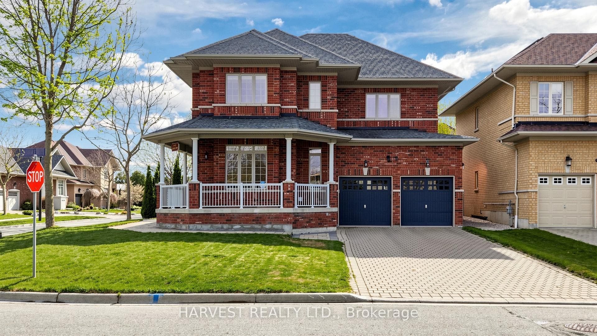 1112 Quaker Trail, Newmarket