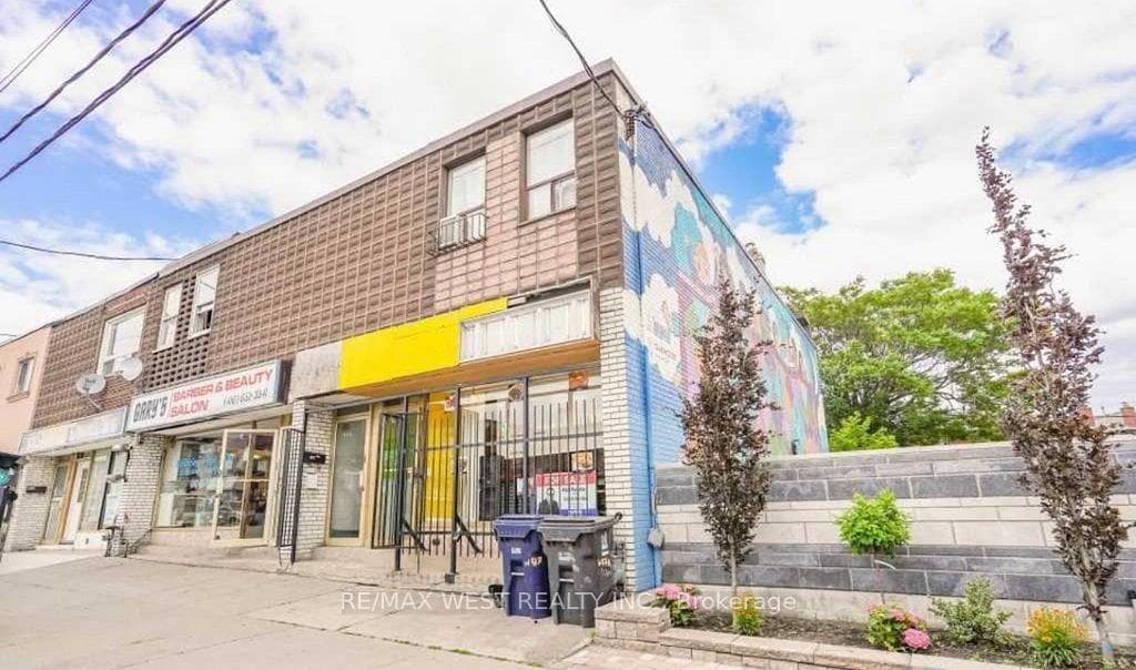 477 Oakwood Avenue, Forest Hill / Deer Park, ON M6E 2W4 - Photo 1
