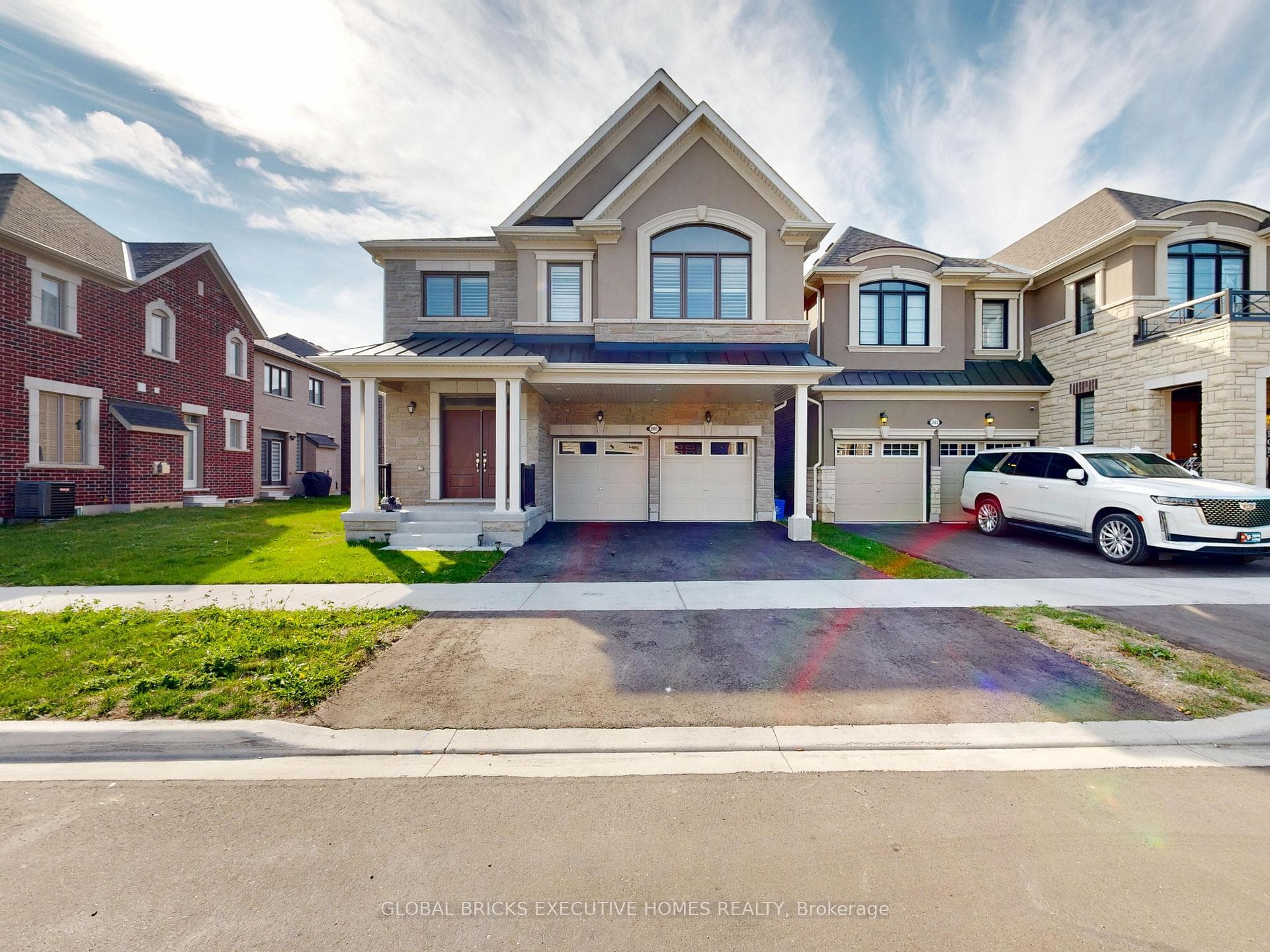 2885 Foxden Square, Pickering, ON L1X 0N9 - Photo 1