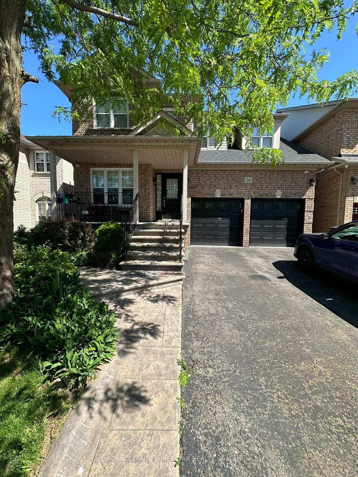 26 VALLEYPARK Crescent, Brampton