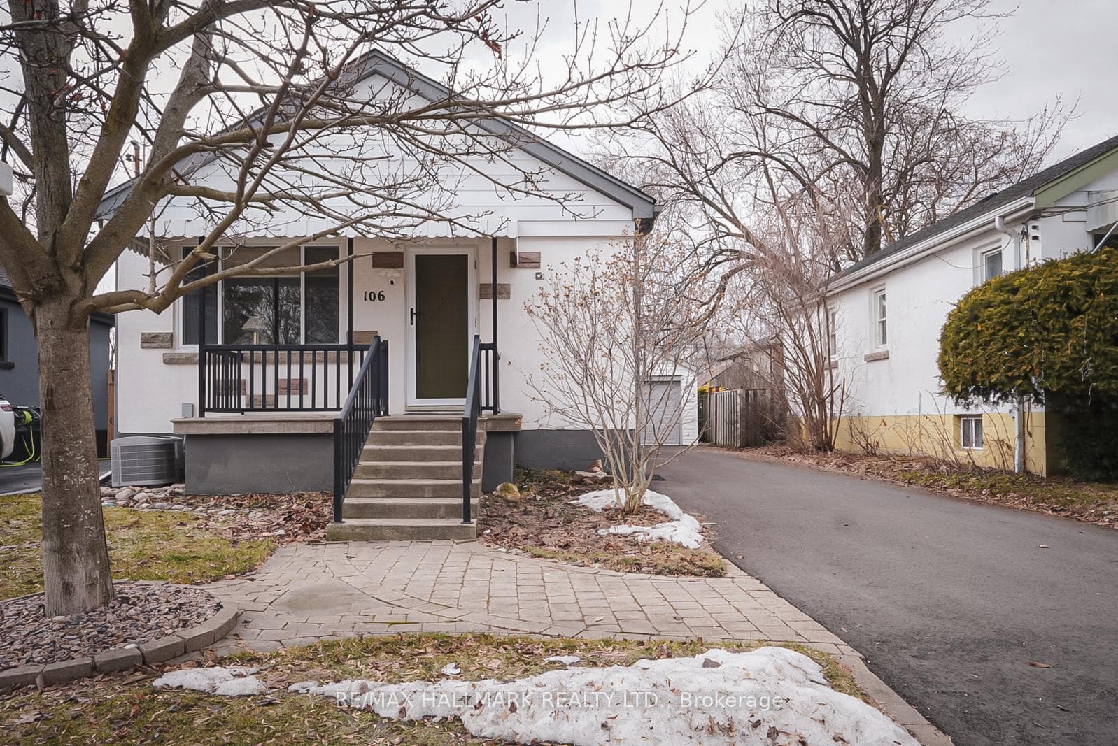 106 Phillip Ave
