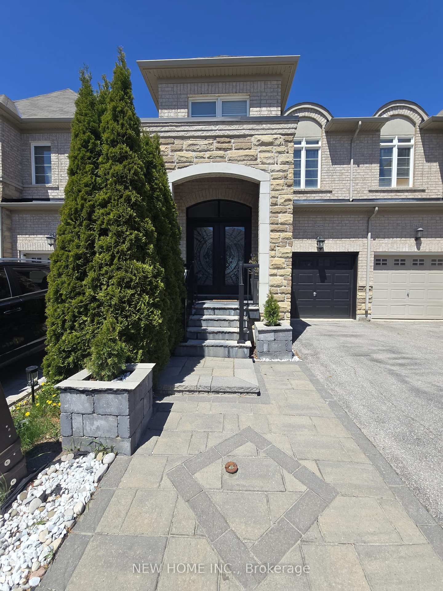 2425 Old Brompton Way, Oakville, ON L6M 0J6 - Photo 1