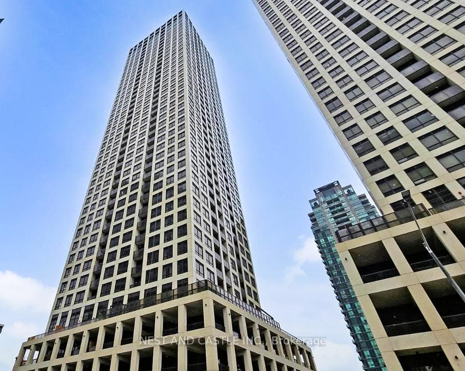 30 Elm Drive Unit 1505, Mississauga, ON L5B 0N6 - Photo 1