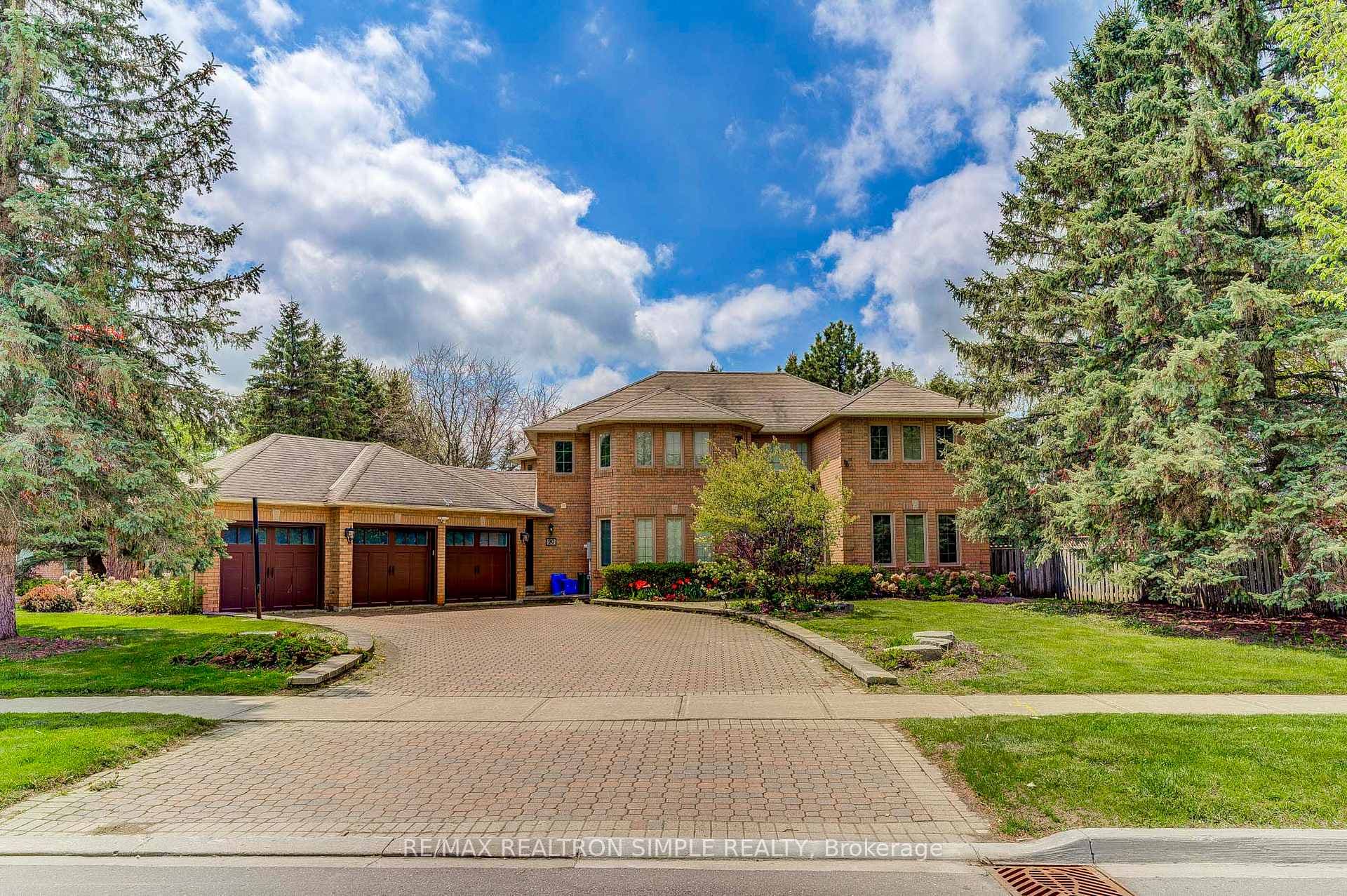 90 Treegrove Circle, Aurora, ON L4G 2J9 - Photo 1