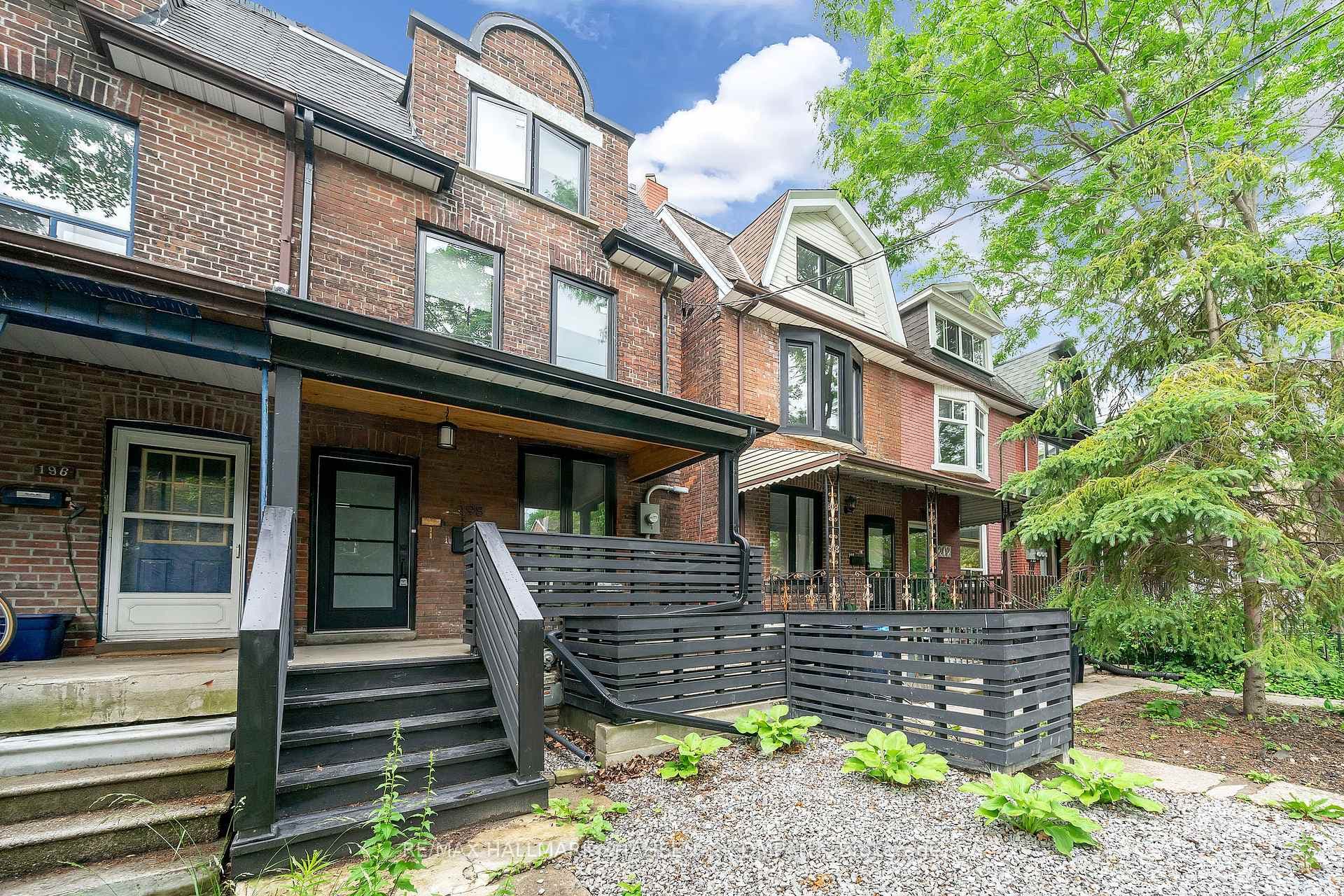 198 Roxton Road Unit 2nd&3rd, Downtown Toronto / Waterfront, ON M6J 2Y5 - Photo 1