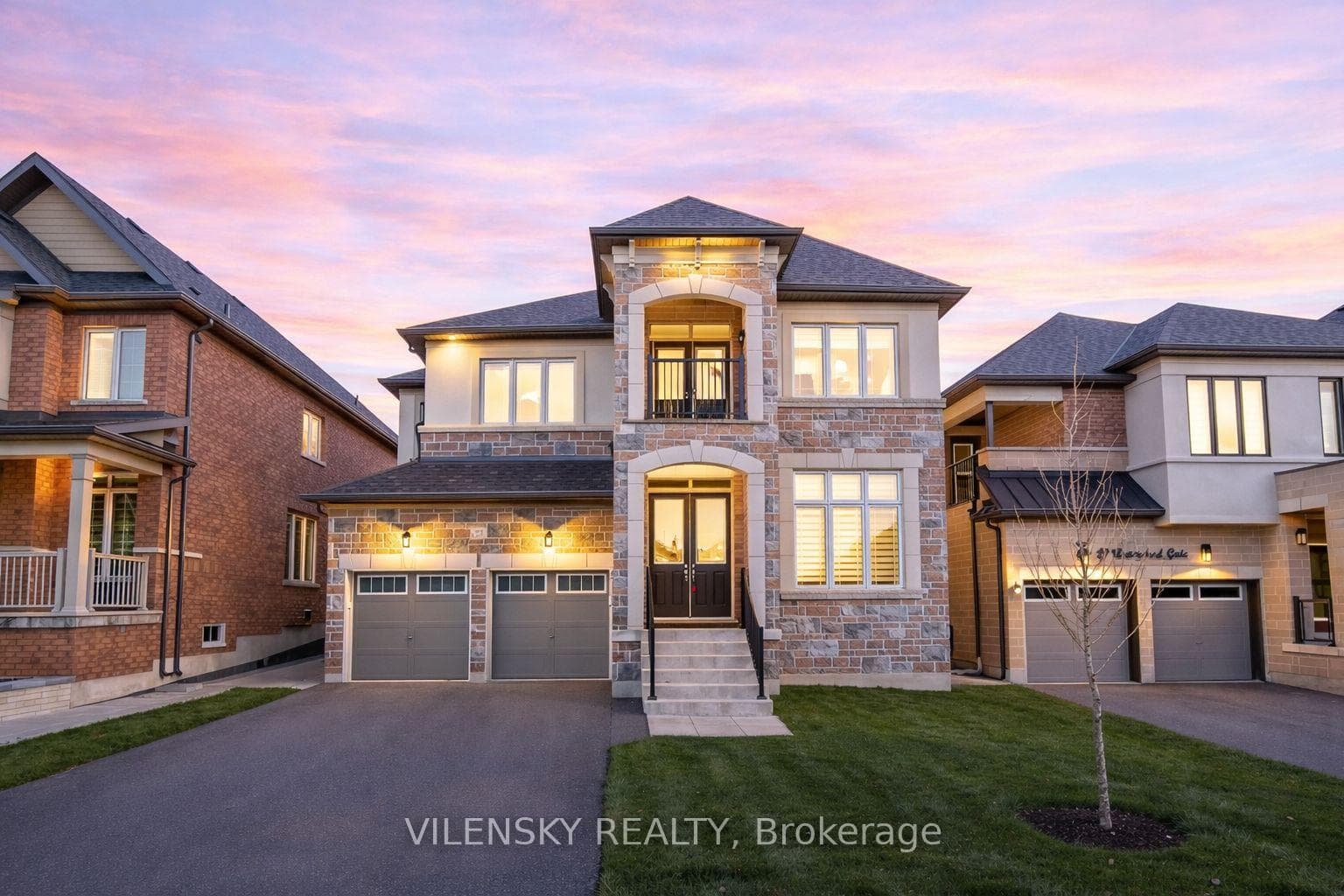 23 Watershed Gate, East Gwillimbury