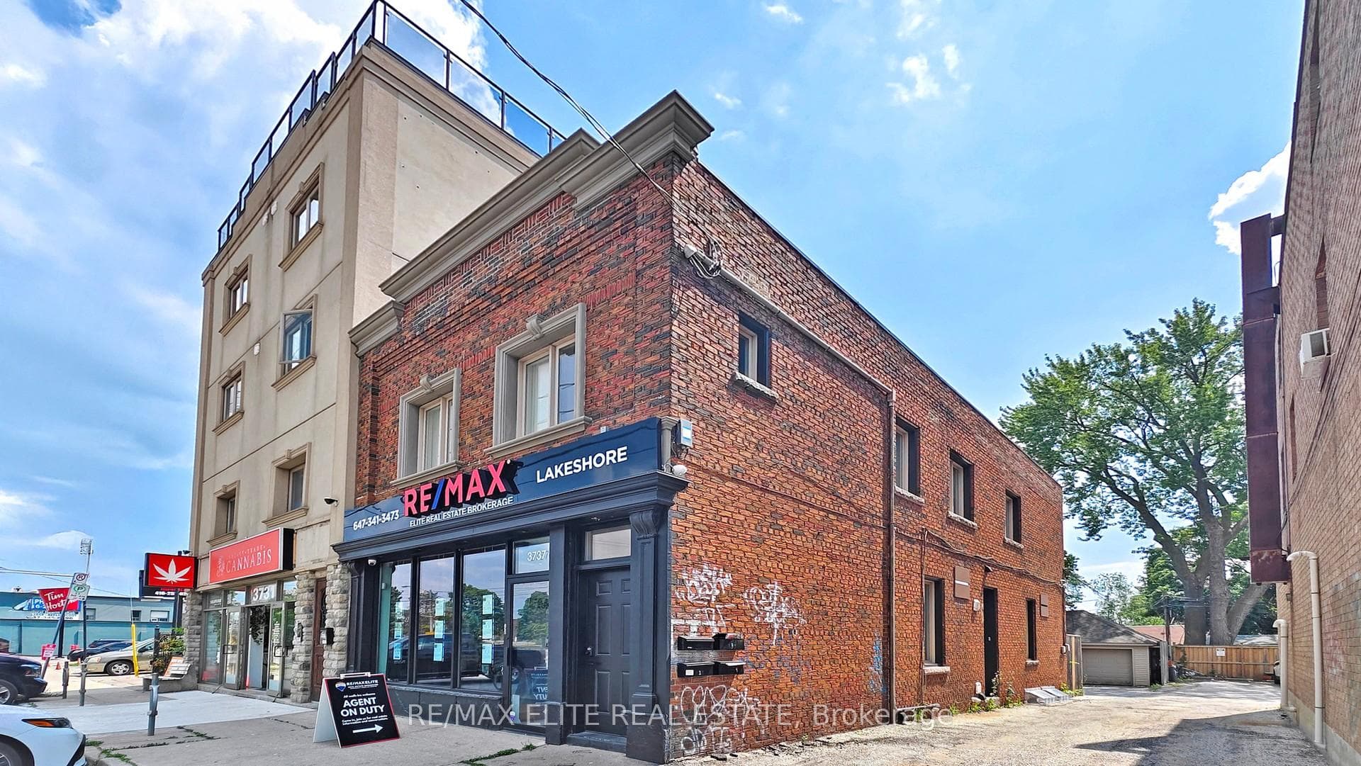 3737 Lakeshore Boulevard Unit 2, Liberty Village / Parkdale / South Parkdale, ON M8W 1P9 - Photo 1