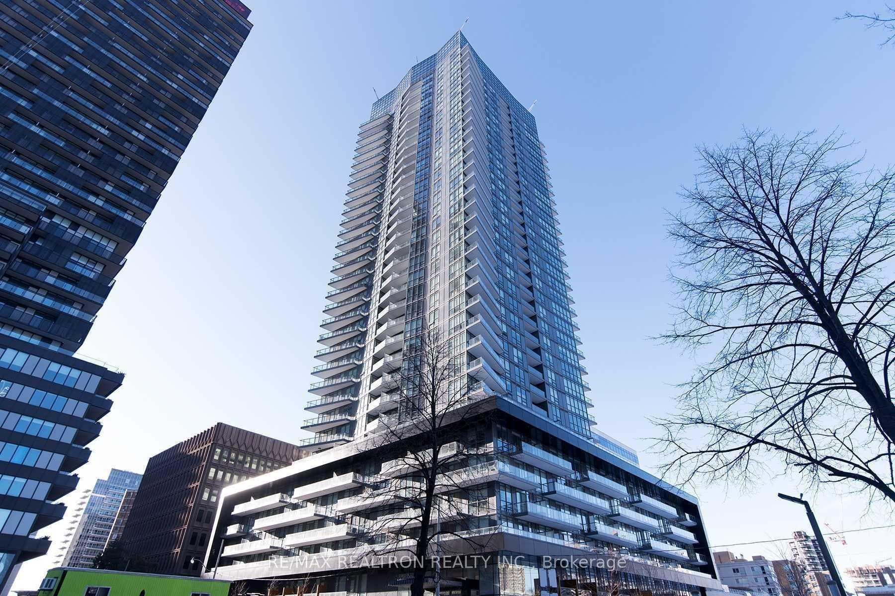 30 Roehampton Avenue Unit 2303, Leaside / Davisville, ON M4P 0B9 - Photo 1