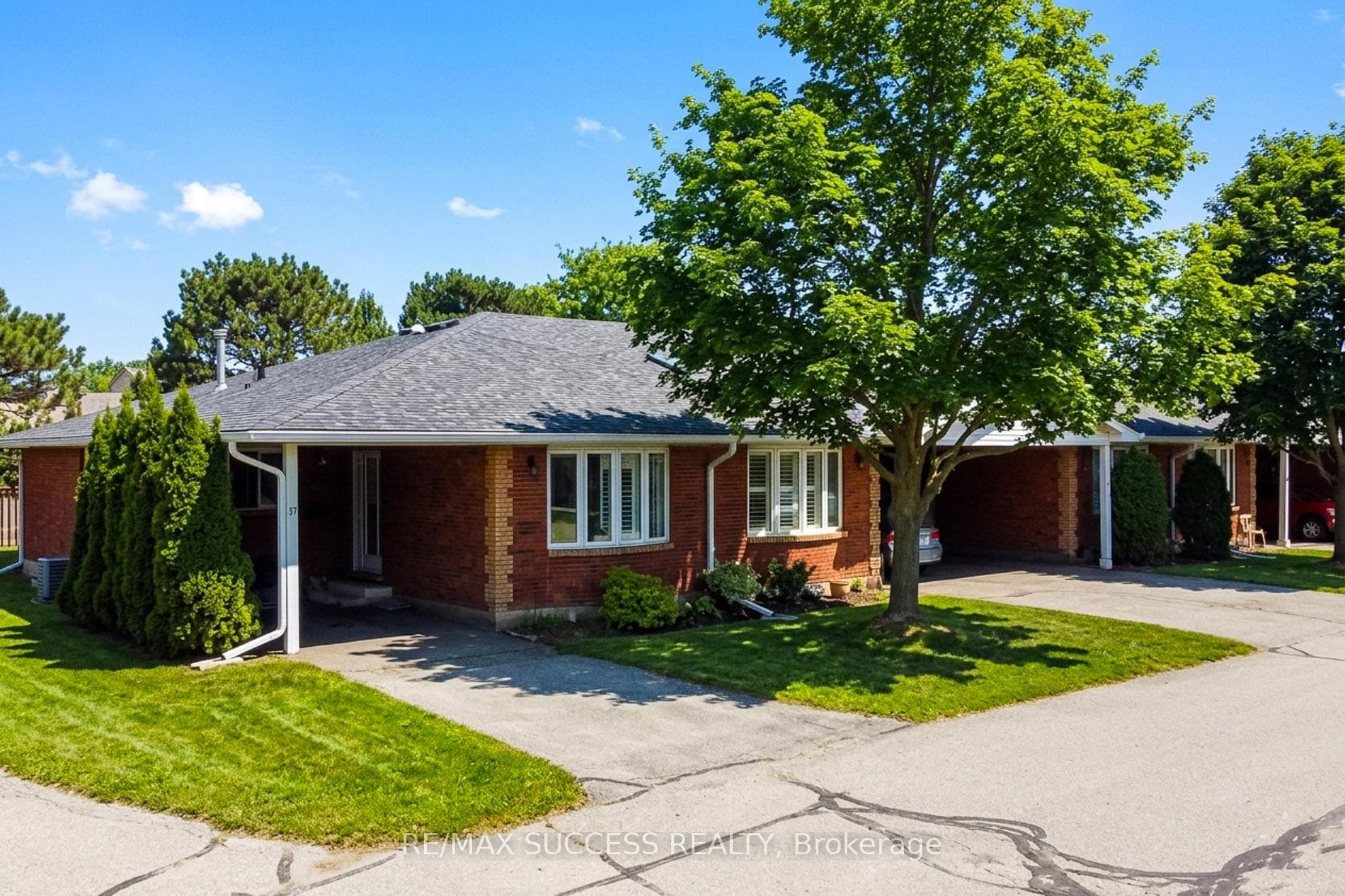 1030 Colborne Street Unit 37, Brantford