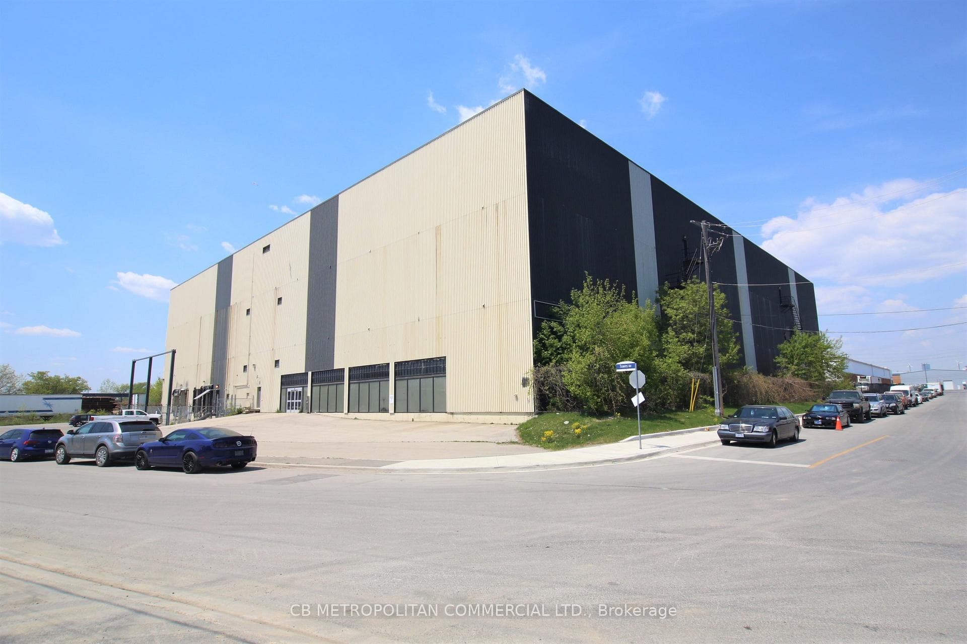 20 Towns Road Unit 2Ec, Liberty Village / Parkdale / South Parkdale, ON M8Z 4Y4 - Photo 1
