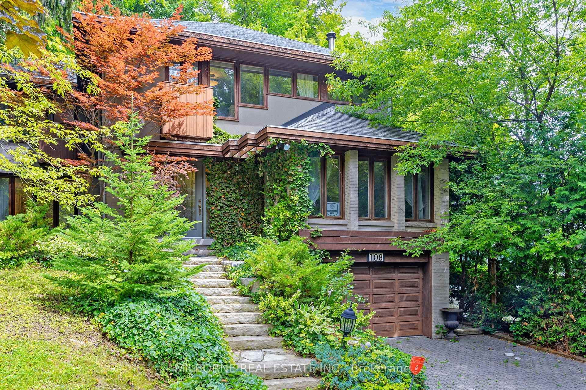 108 Donwoods Drive, Bridle Path / York Mills / Hoggs Hollow, ON M4N 2G8 - Photo 1