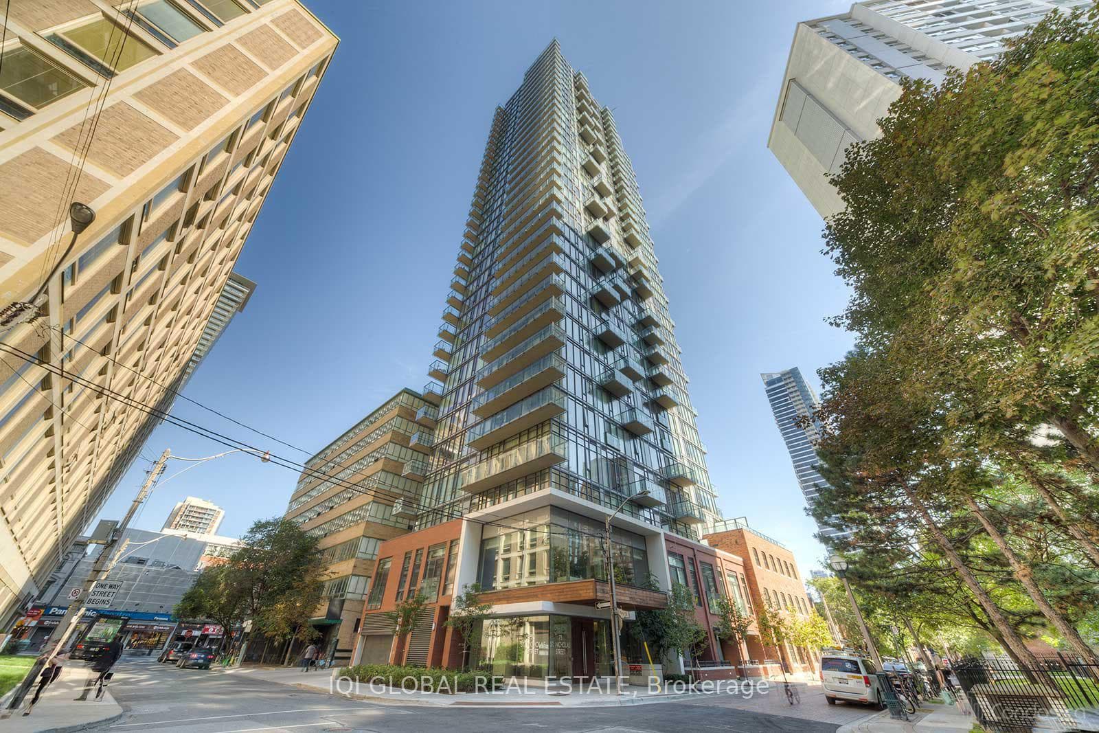 75 St Nicholas Street Unit 809, Toronto C01