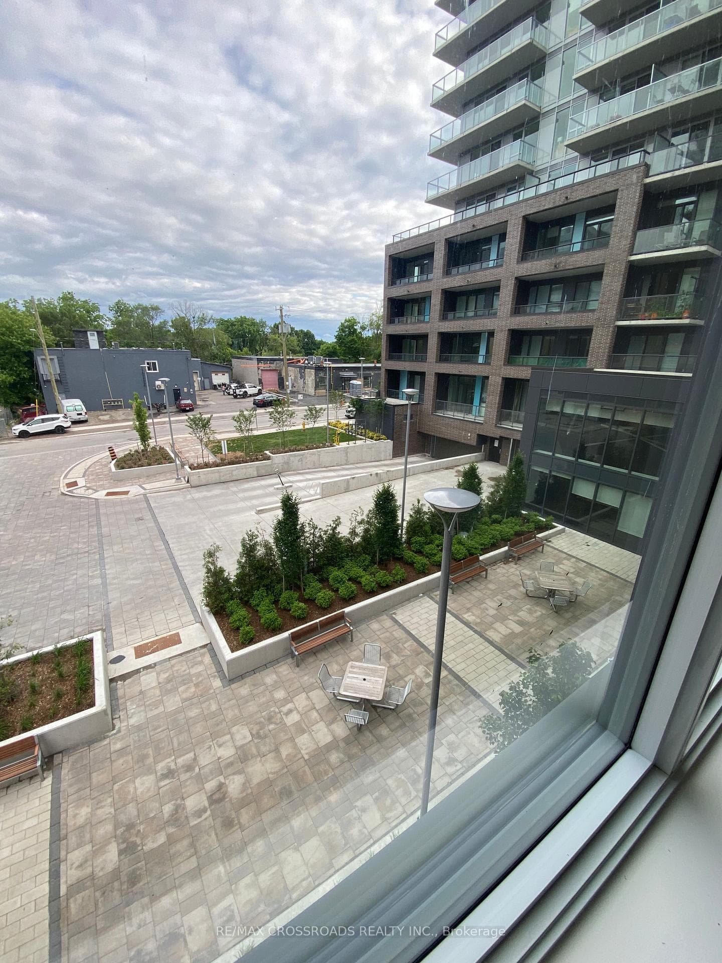 185 Deerfield Road Unit 219, Newmarket, ON L3Y 0G7 - Photo 1