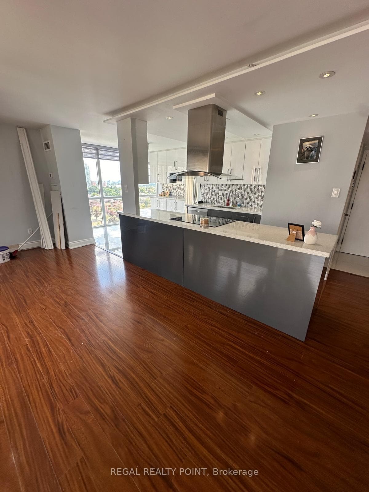 350 Webb Drive Unit 1111, Mississauga, ON L5B 3W4 - Photo 1
