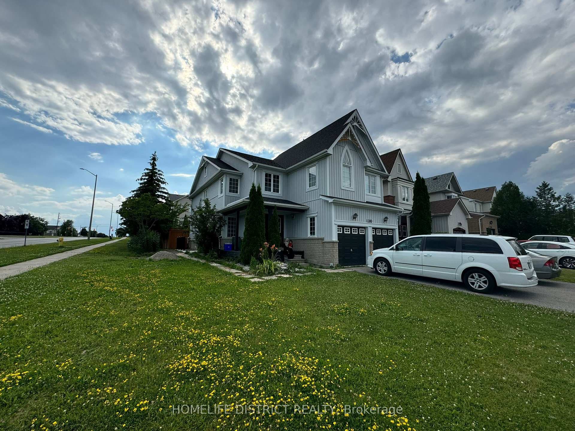 1100 Ashgrove Crescent, Oshawa, ON L1K 2W4 - Photo 1