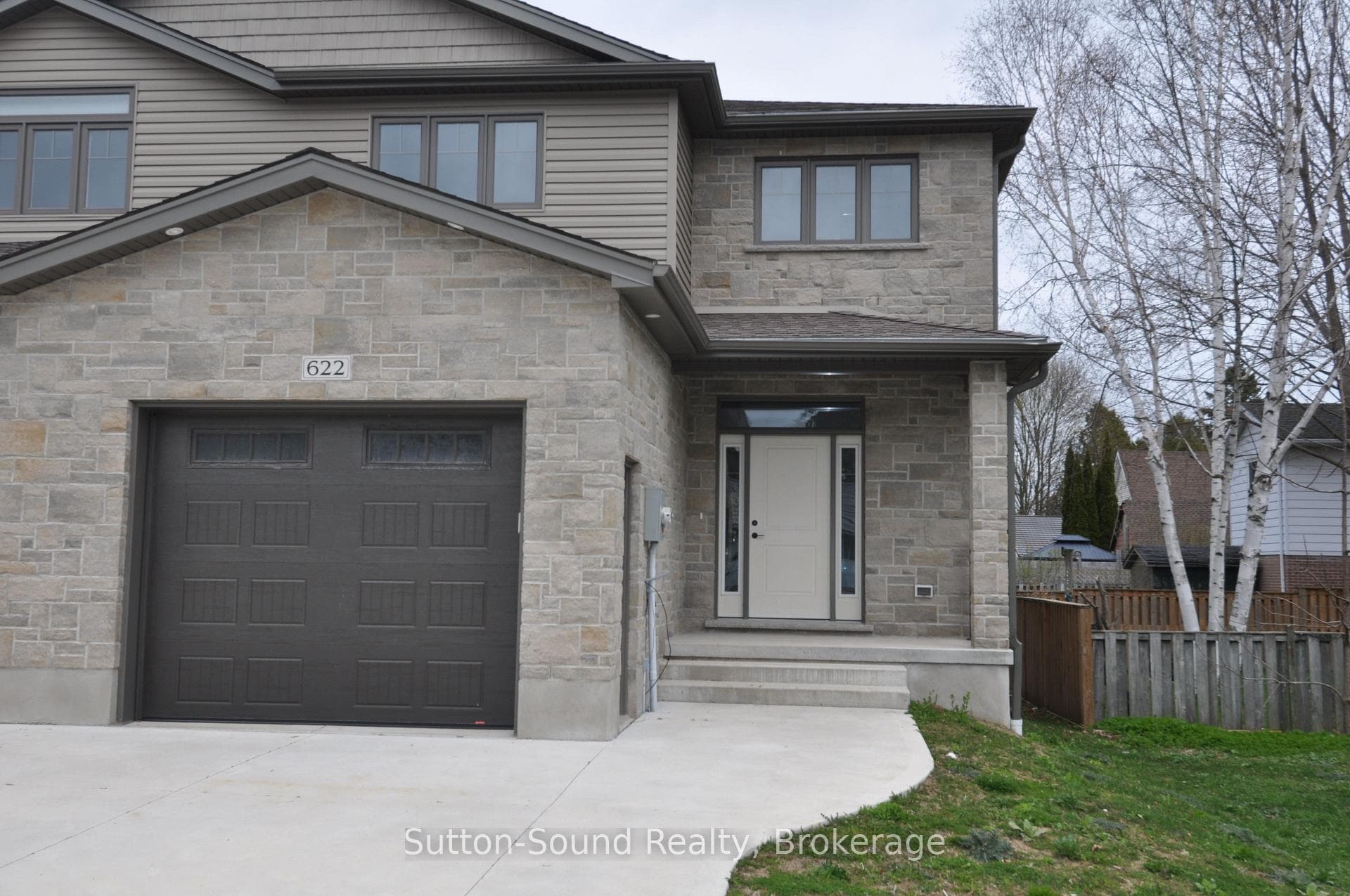 Front Entrance Driveway