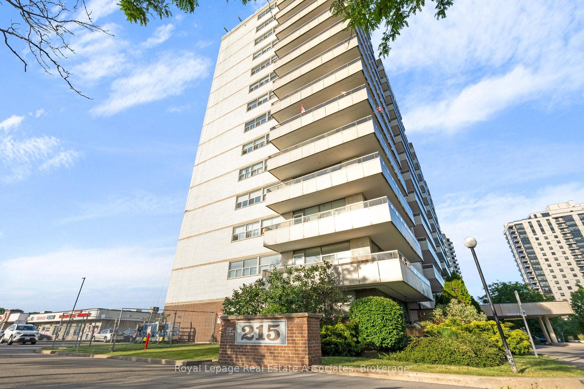 215 Glenridge Avenue Unit 1204, St. Catharines, ON L2T 3J7 - Photo 1