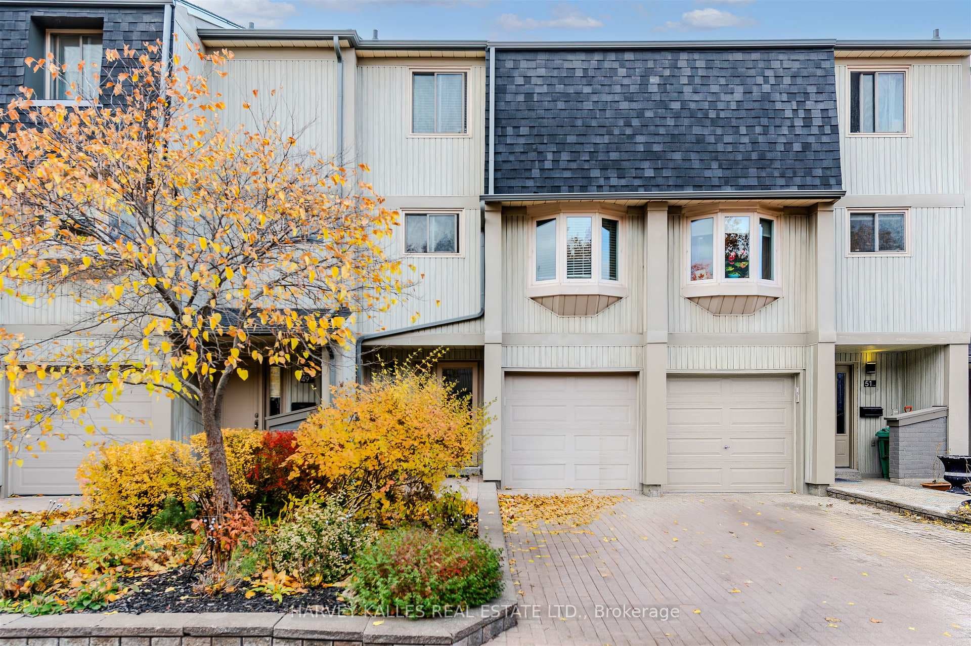 1060 Walden Circle Unit 50, Mississauga, ON L5J 4J9 - Photo 1