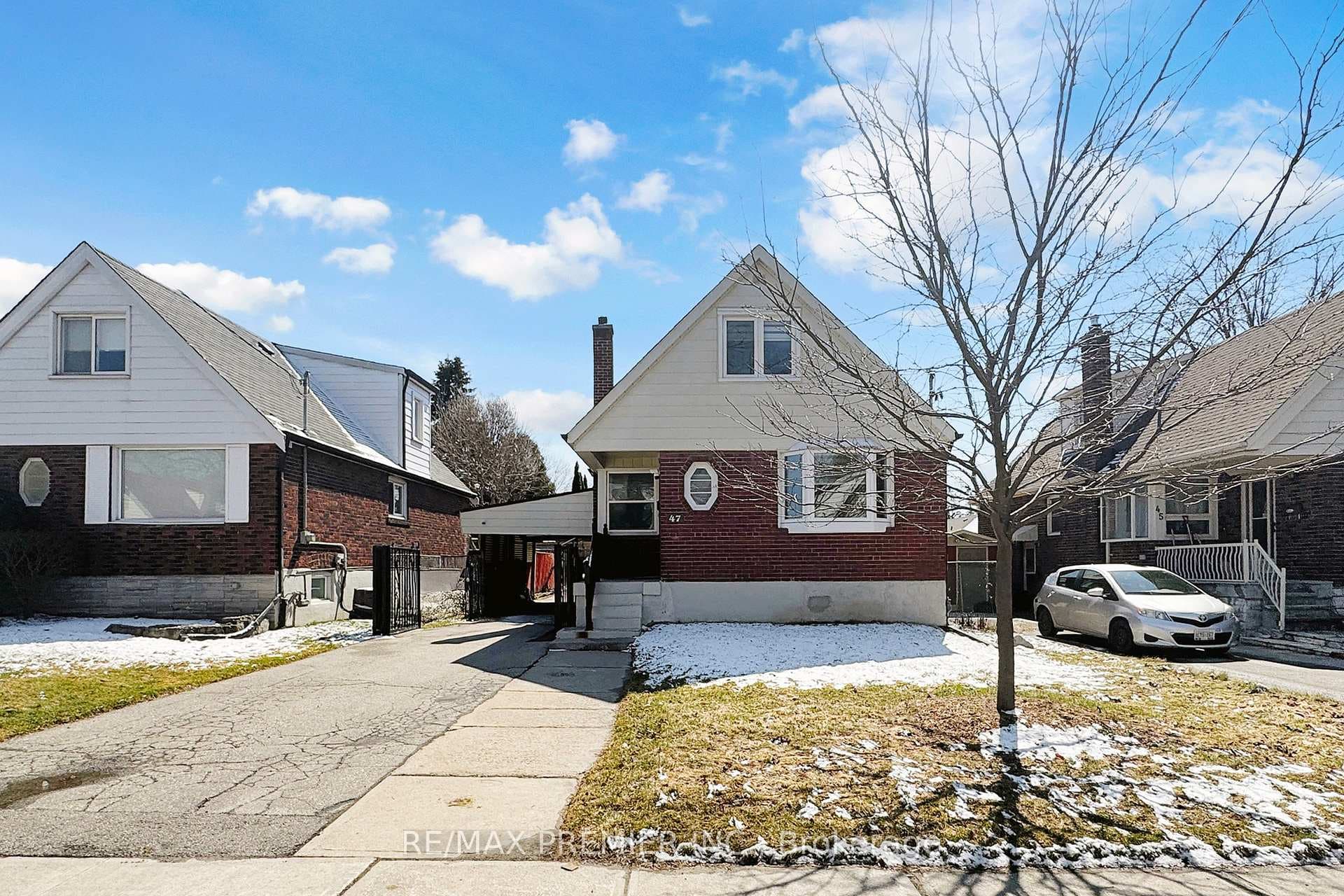47 Amsterdam Avenue Unit Basement, Danforth / East York, ON M4B 2B9 - Photo 1