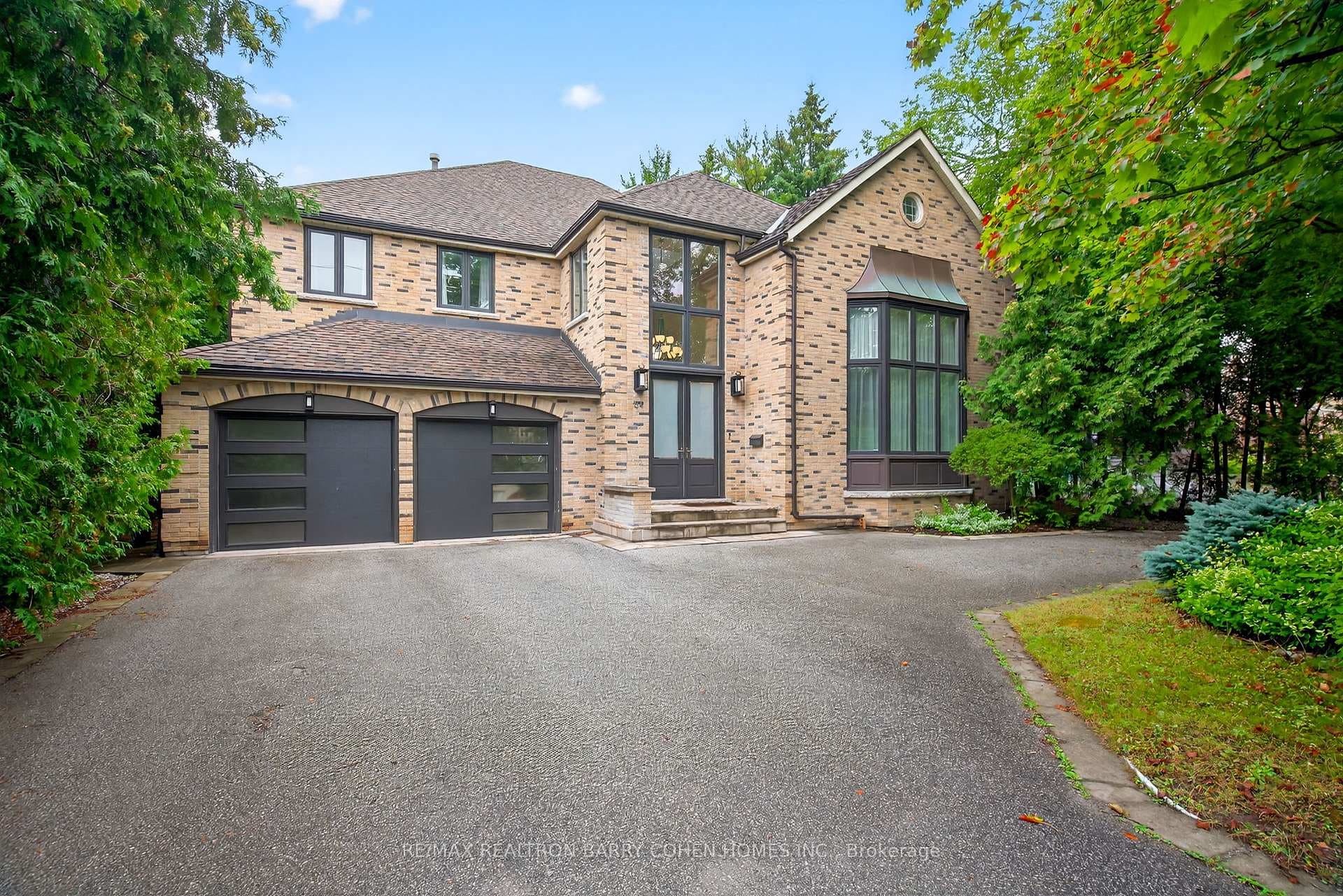 84 Truman Road, Bridle Path / York Mills / Hoggs Hollow, ON M2L 2L6 - Photo 1