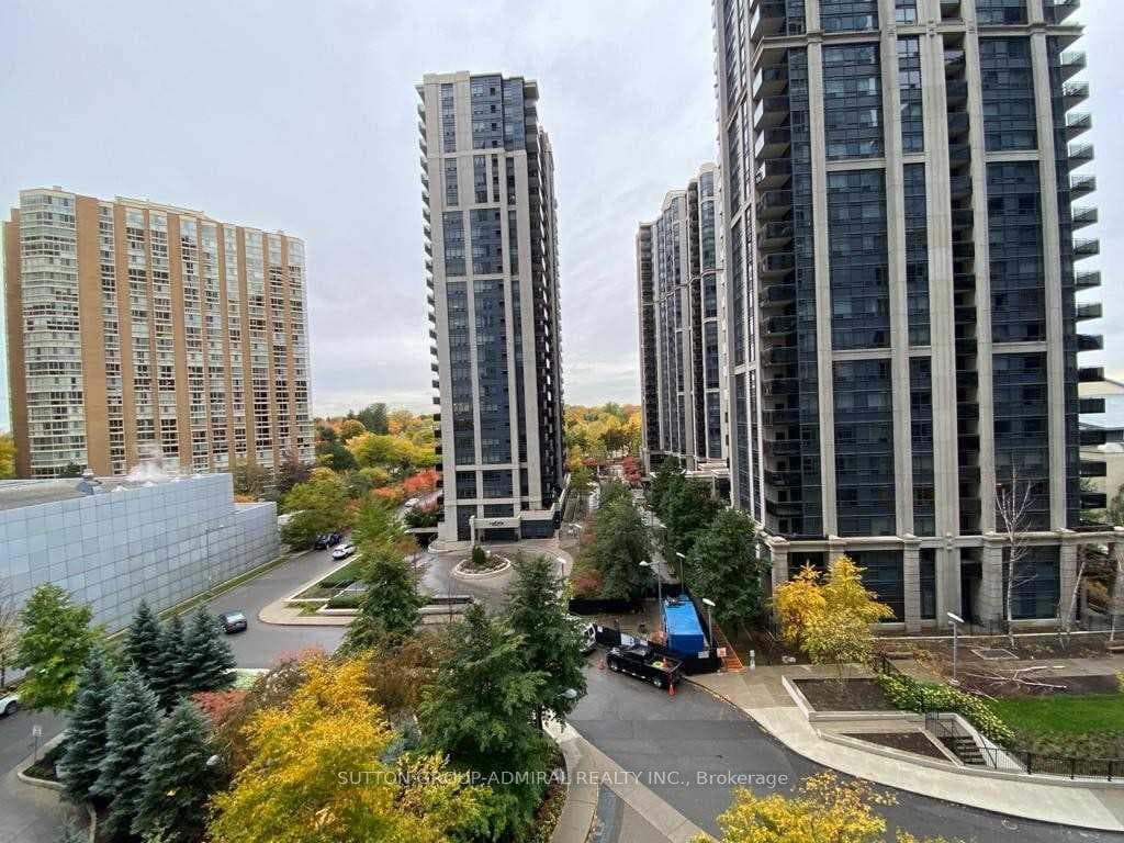 4968 Yonge Street Unit 803, Thornhill / Willowdale, ON M2N 7G9 - Photo 1
