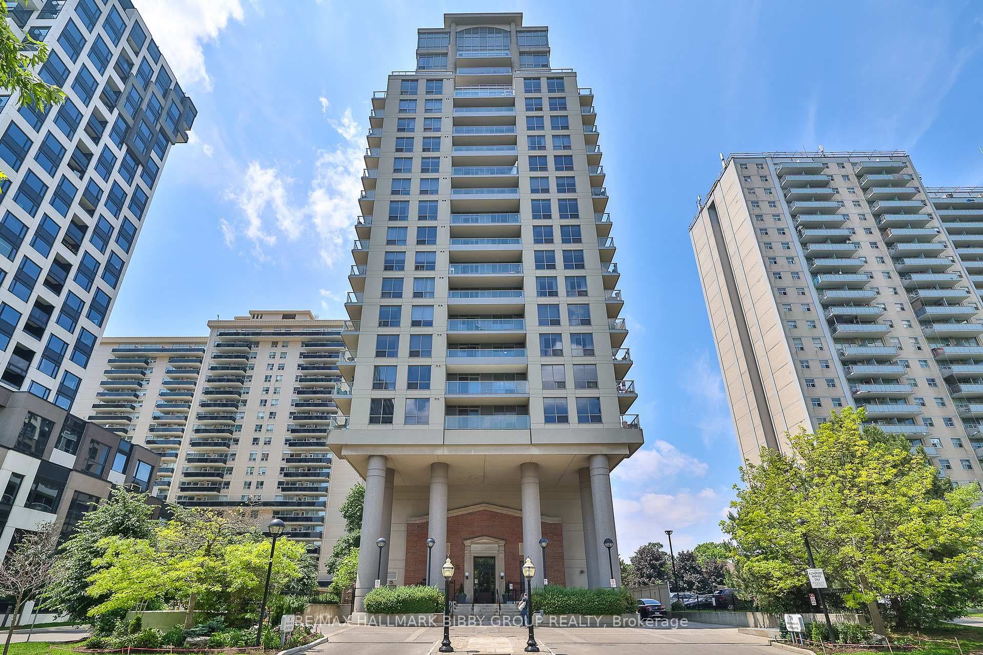 70 High Park Avenue Unit 1304, Bloor West Village / Swansea, ON M6P 1A1 - Photo 1
