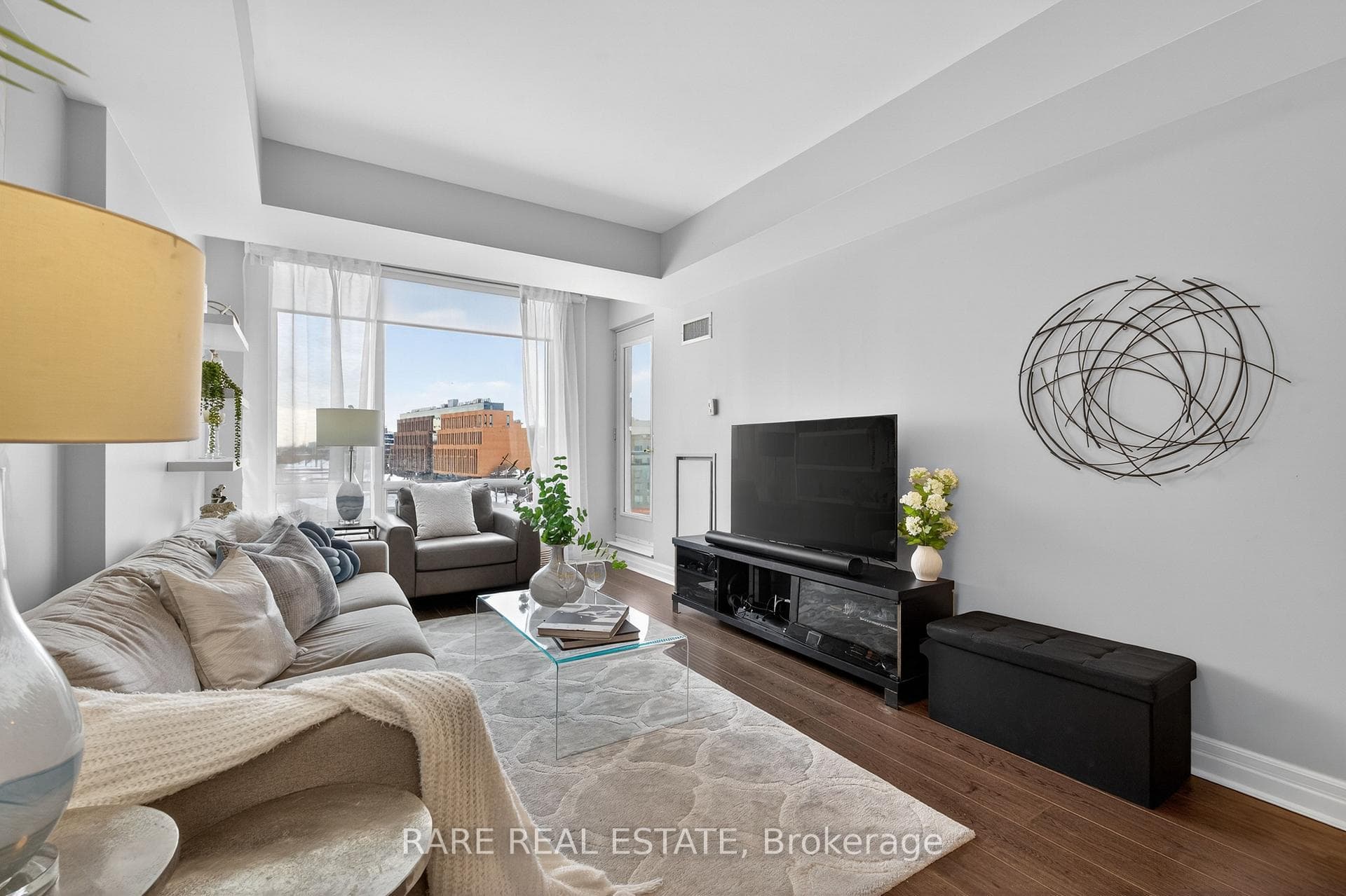 1801 Bayview Avenue Unit 702, Flemingdon Park / Don Mills, ON M4G 4K2 - Photo 1
