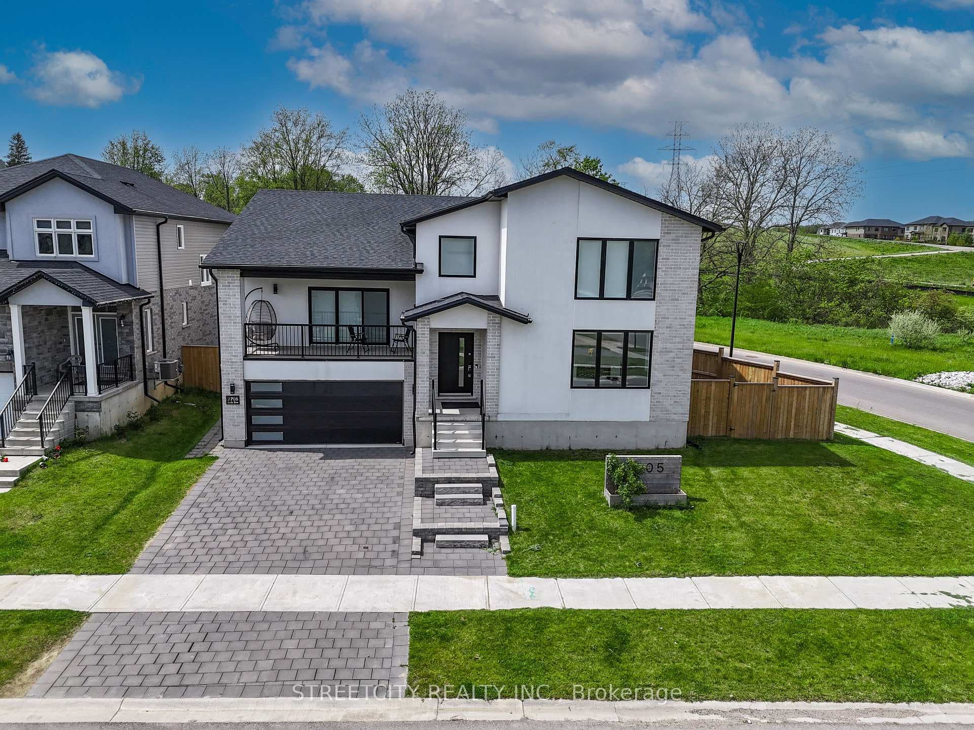 2705 Oriole Drive, London South, ON N6M 0G6 - Photo 1