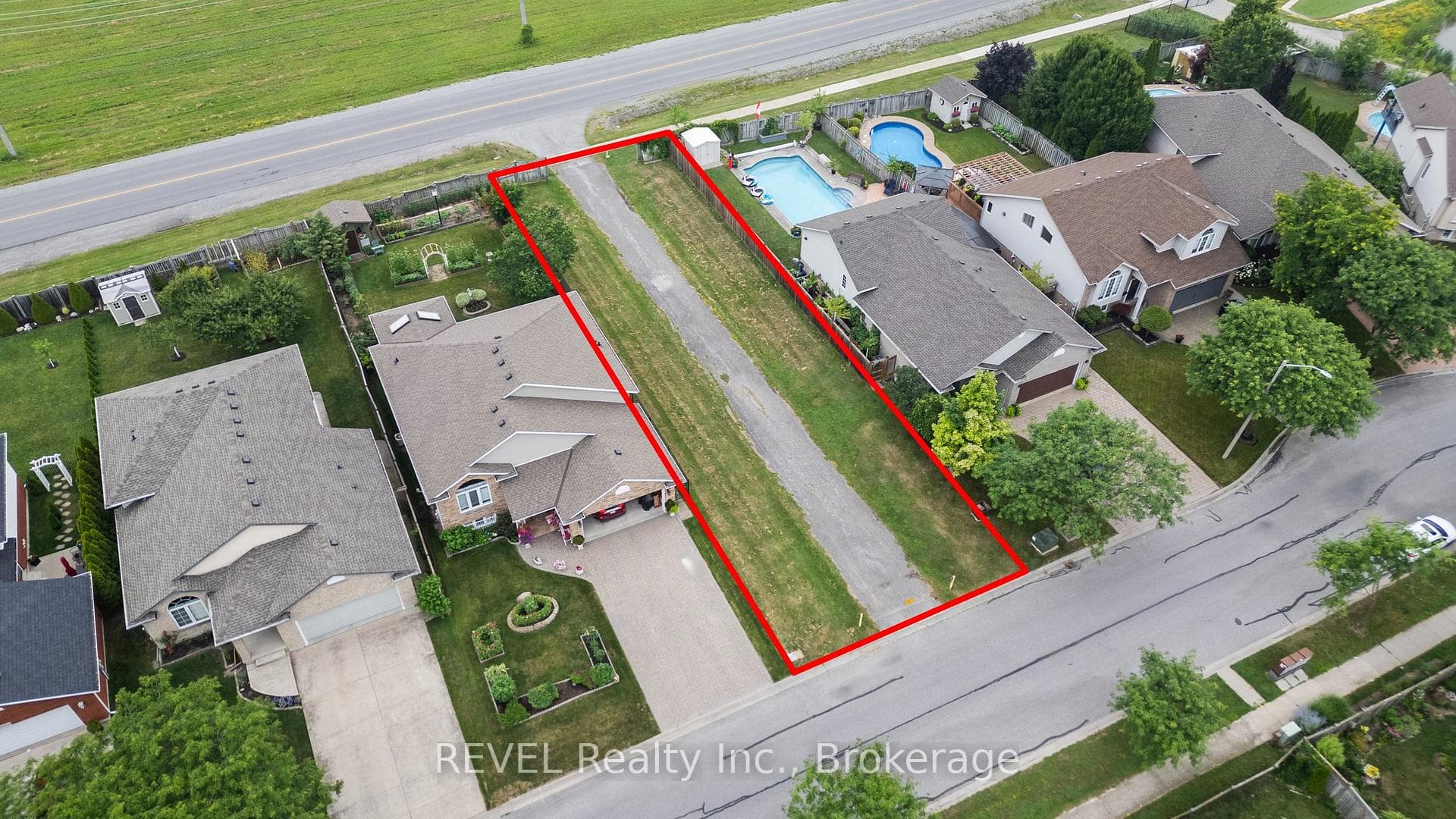8235 Beaver Glen Drive, Niagara Falls