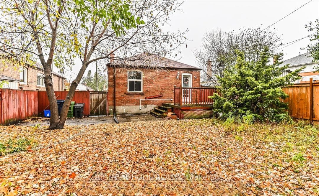 149 N Bonnington Avenue Unit Lower, Dorset Park / Kennedy Park, ON M1K 1Y2 - Photo 1