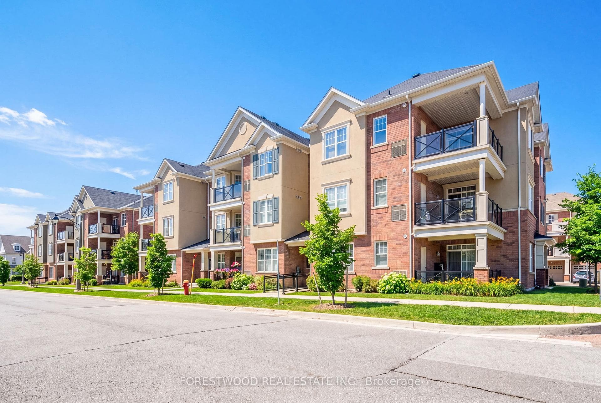 2338 Taunton Road Unit 212, Oakville