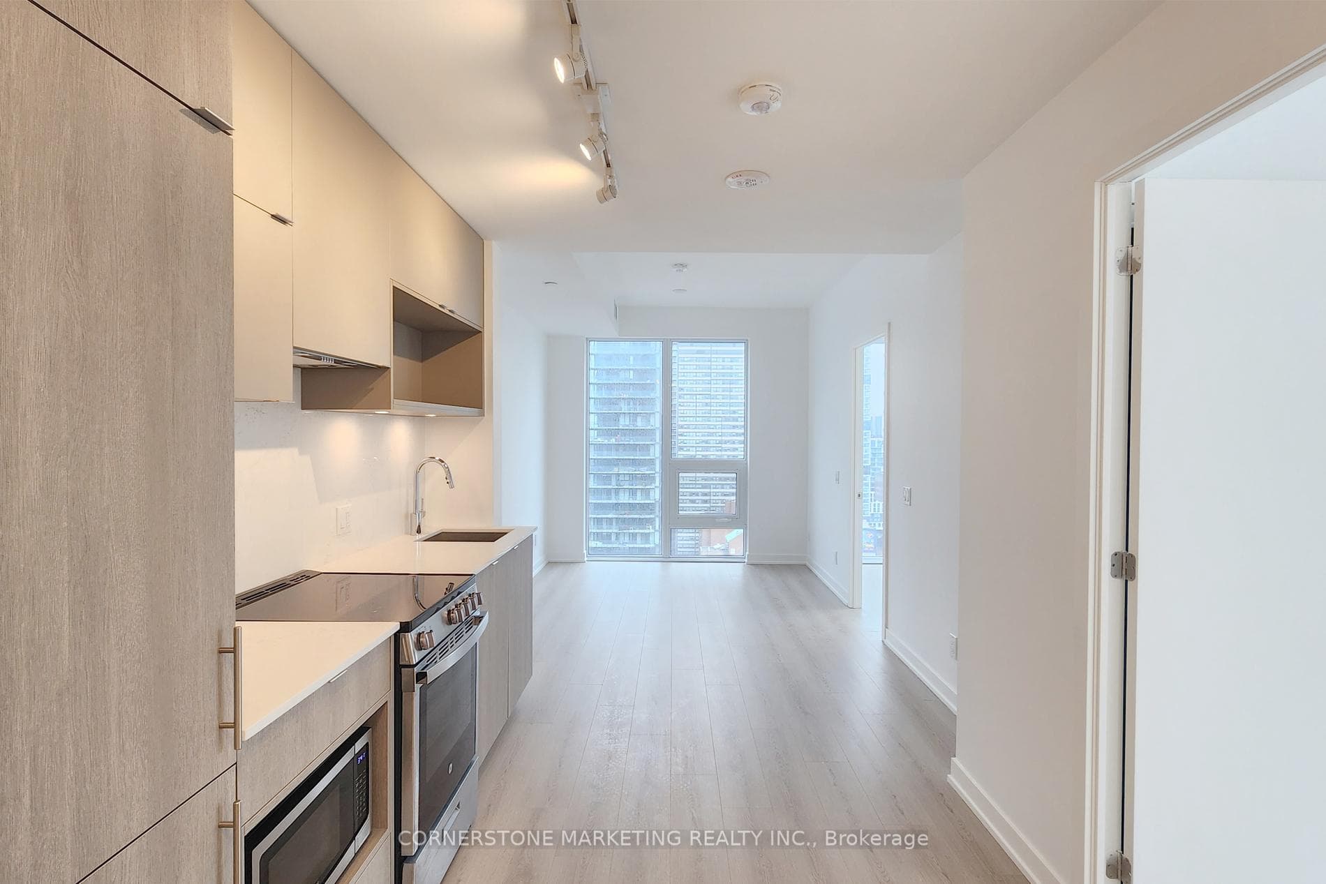 100 Queen Street Unit 2603, Toronto C08
