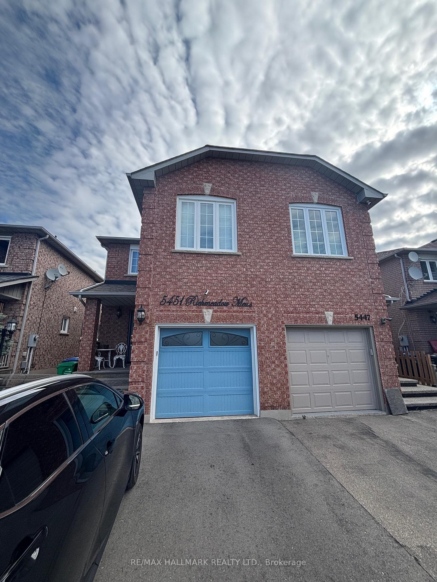 5451 Richmeadow Mews, Mississauga, ON L4Z 3T5 - Photo 1