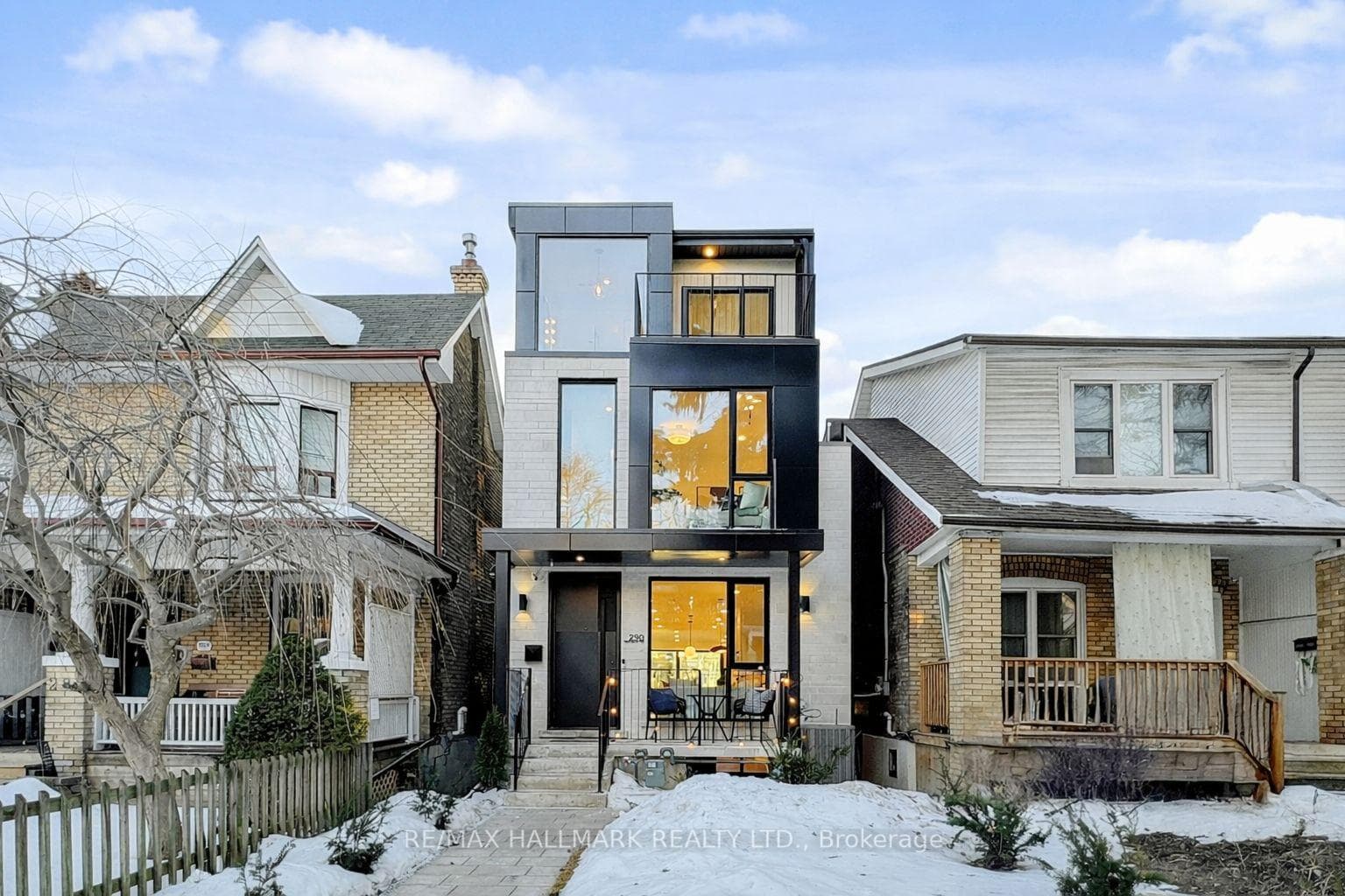 290 Waverley Road, The Beaches / Upper Beaches, ON M4L 3T6 - Photo 1